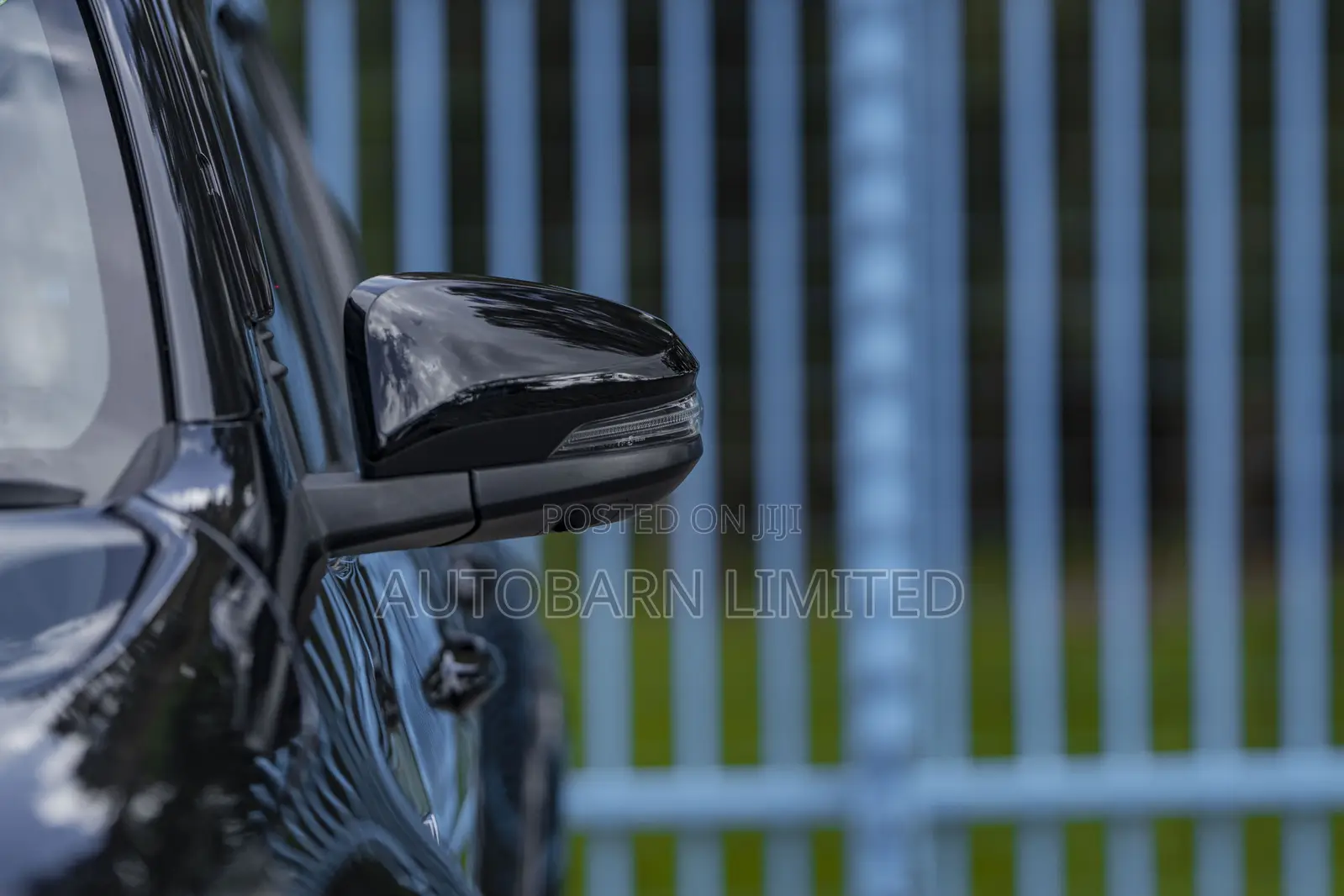 Toyota Hilux 2021 Black