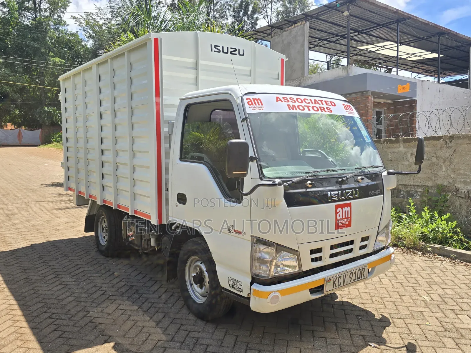 Isuzu NHR 4.3