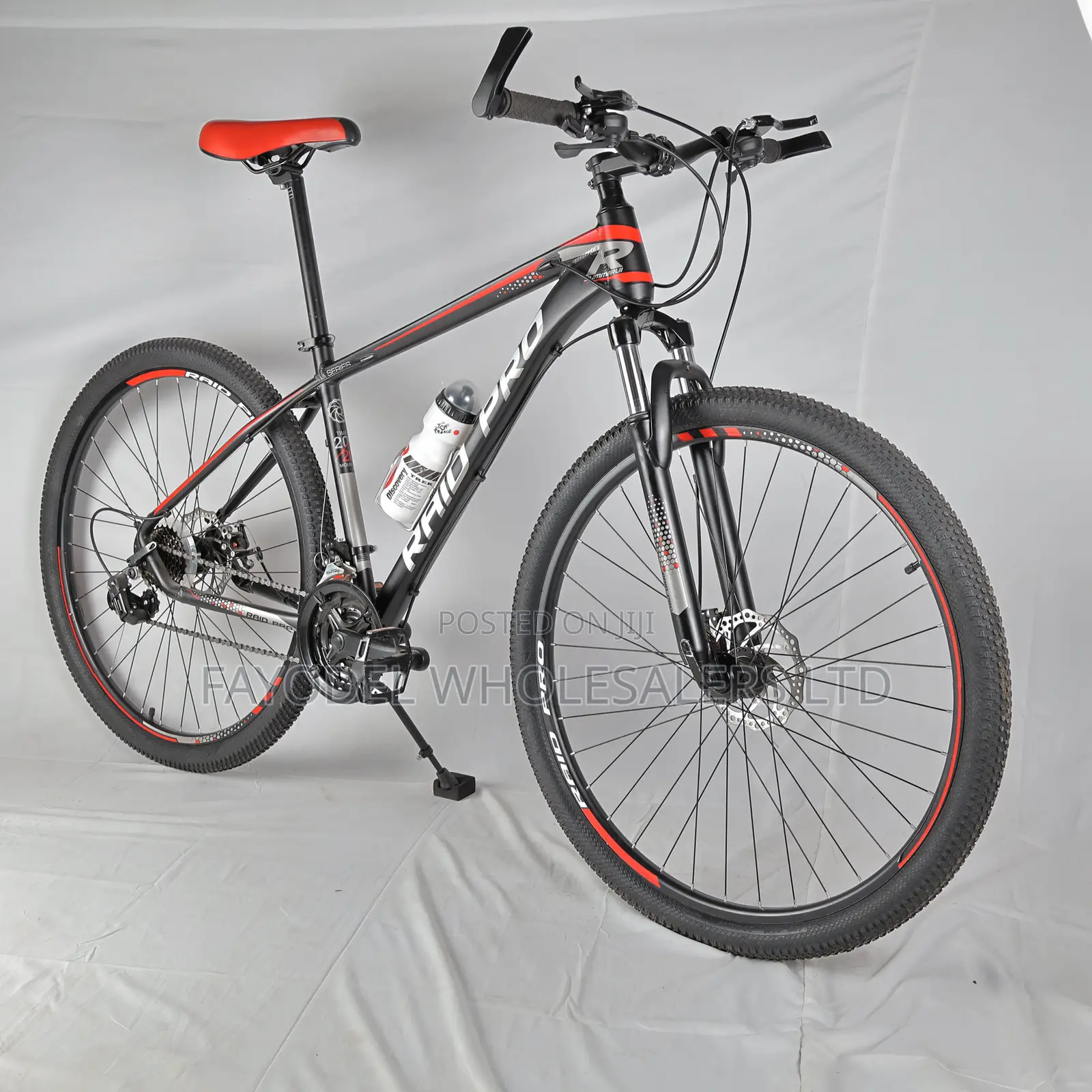 Trinix Dvy1300 Adult Bike Aluminium Size 29 With Lockout Suspension