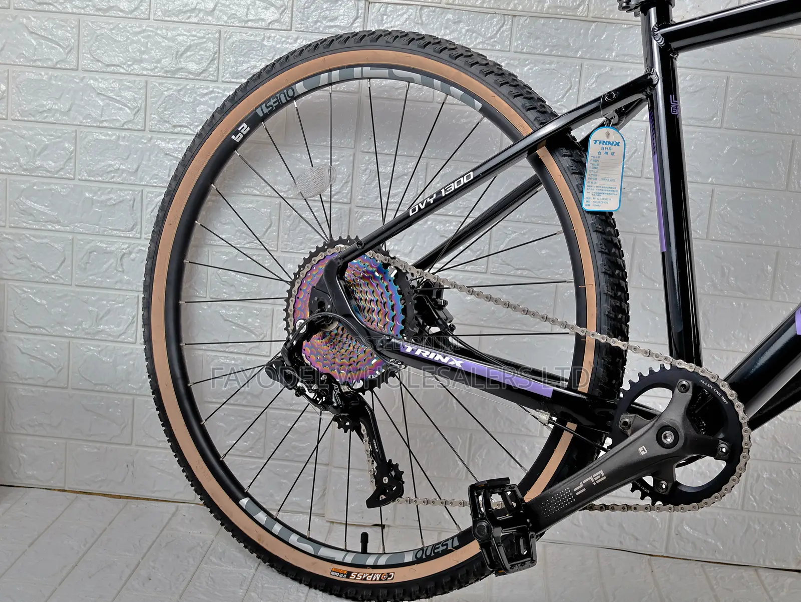 Trinix Dvy1300 Adult Bike Aluminium Size 29 With Lockout Suspension