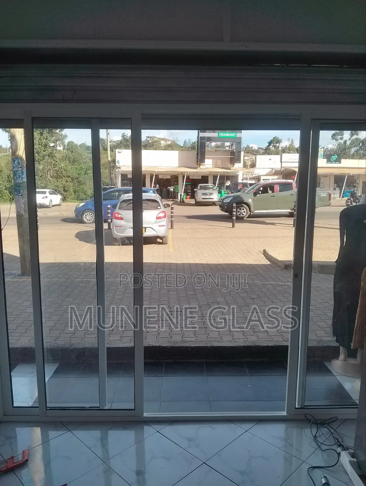 Kinyo/Saloon Aluminium Door