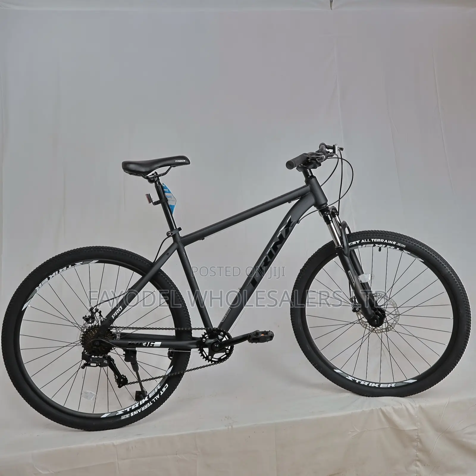 Trinx Striker Pro 29′′ Mountain Bike for Adults