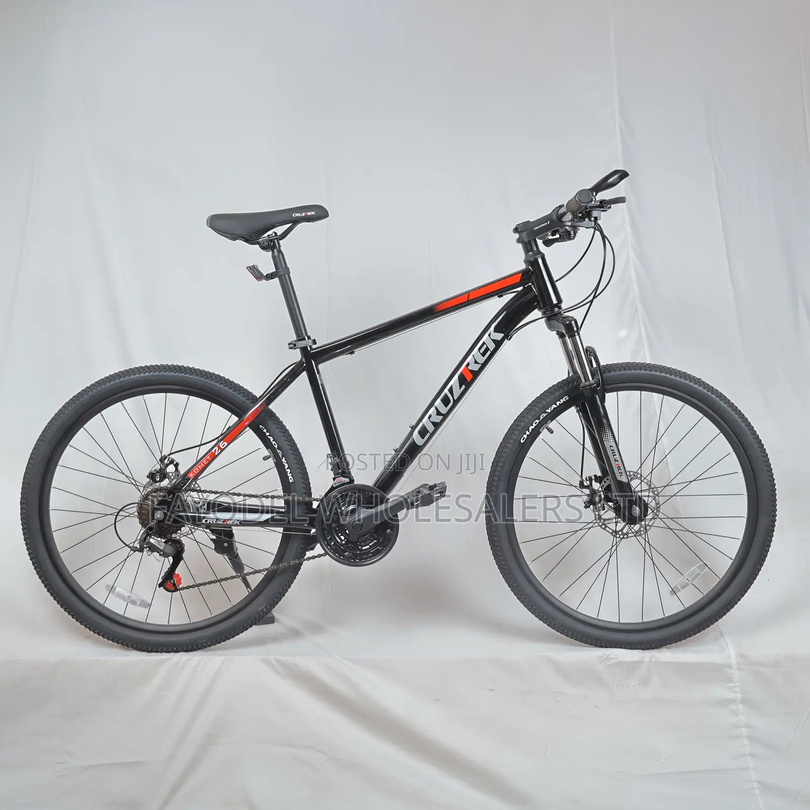 Cruztrek Komet Mountain Bike Size 26 – 21-Speed,