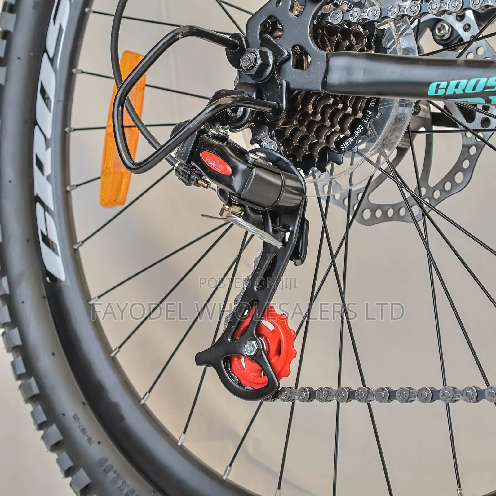 Cross Bike Size 26 Dual Suspension Is Built for Teens and Adults