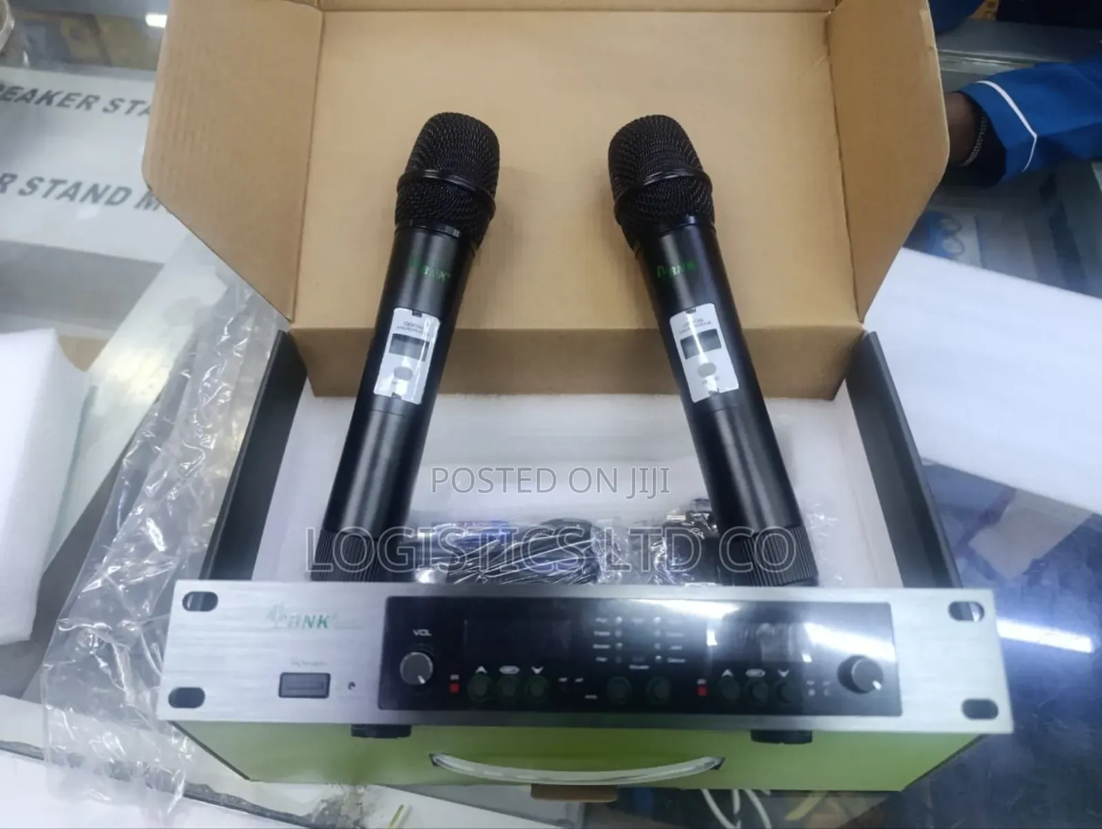 Best BNK Wireless Microphone Es-200 300meters