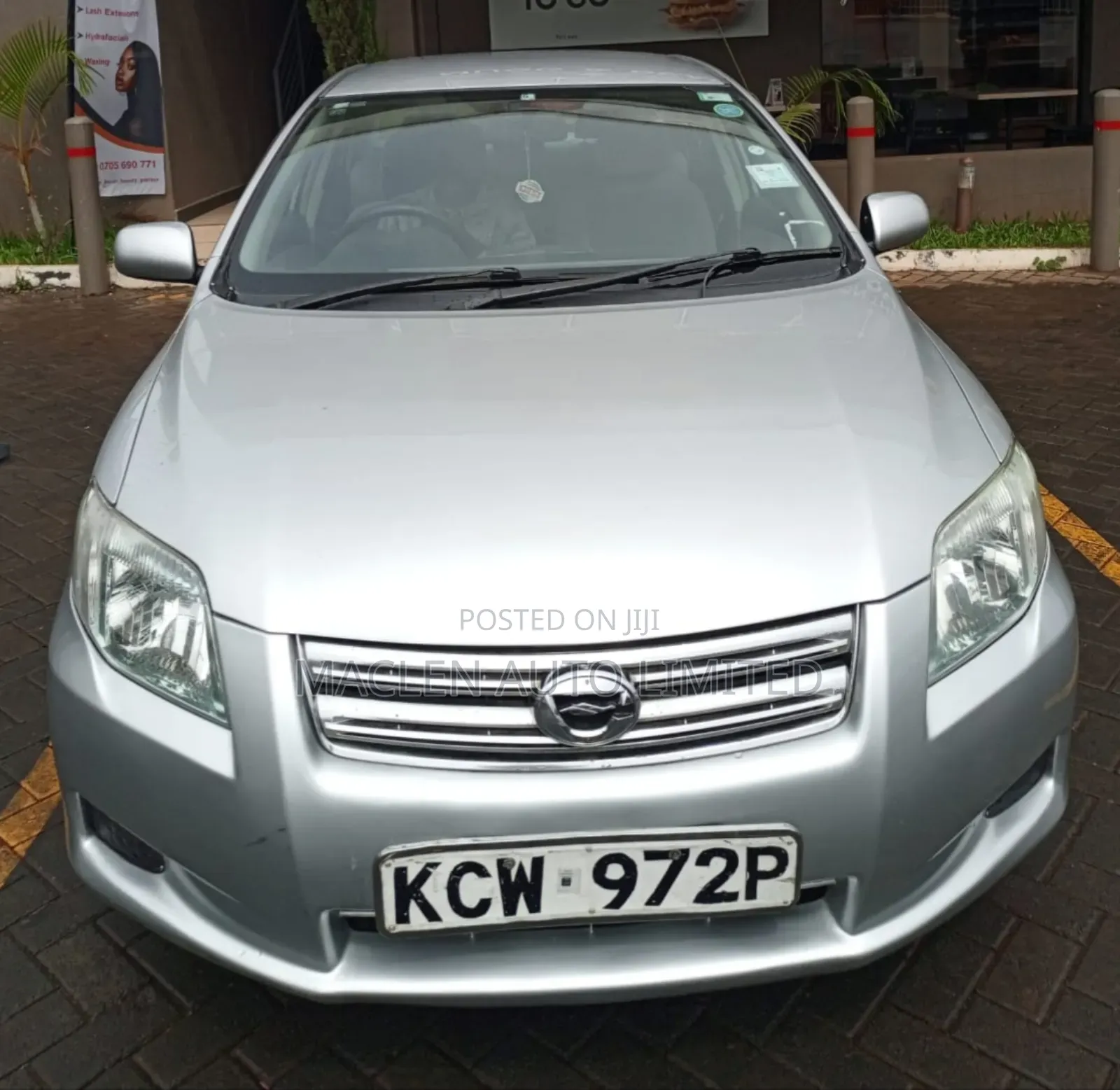 Toyota Axio 2012 Silver