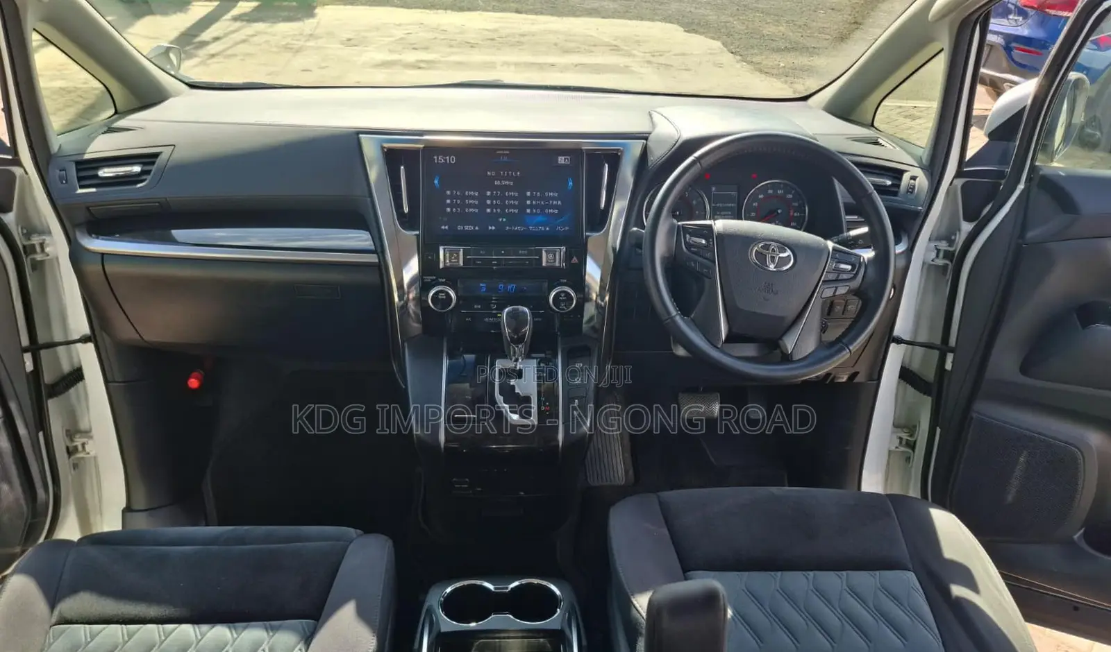 Toyota Vellfire 2019 White