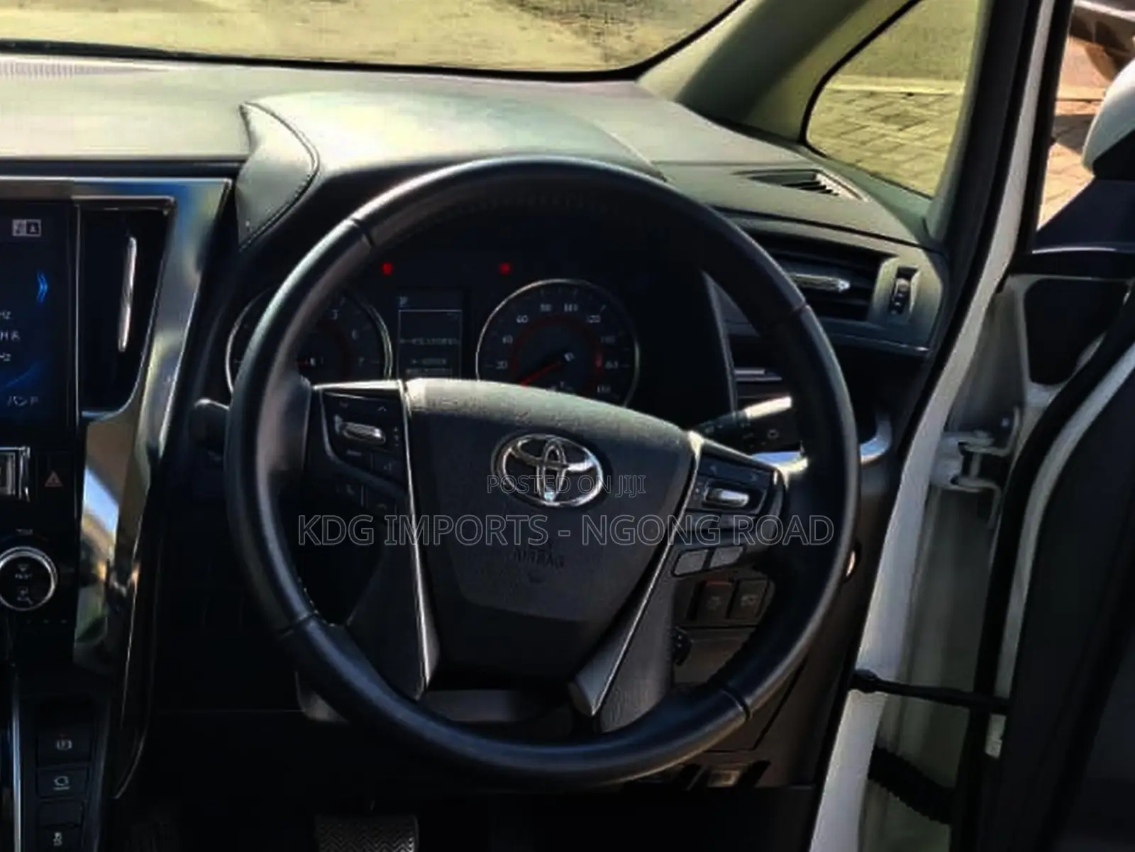 Toyota Vellfire 2019 White