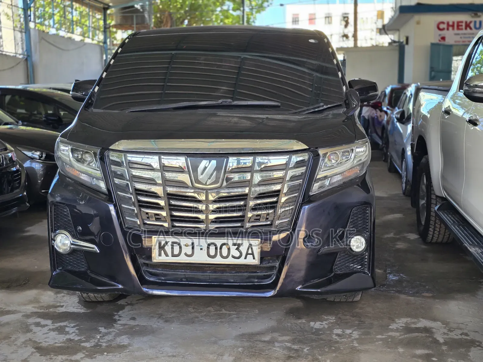 Toyota Alphard 2.5 Petrol FWD 2016 Black