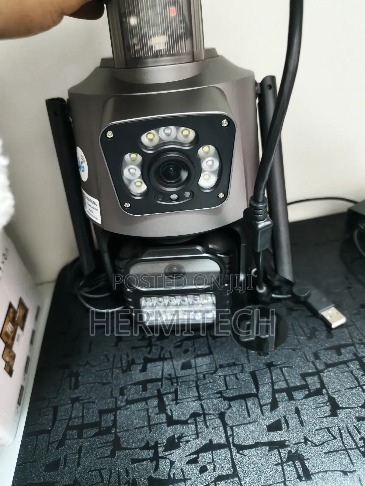 Dual Screen Dome CCTV 4g Smart Electric Model Ethernet Cable