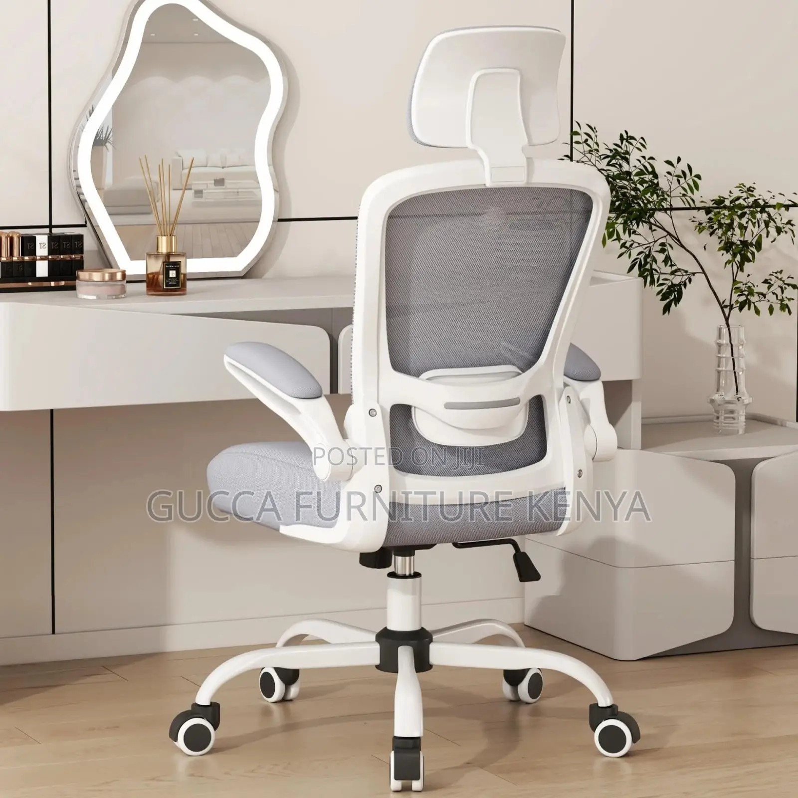 White Ergonomic Seat With Lumbar Support