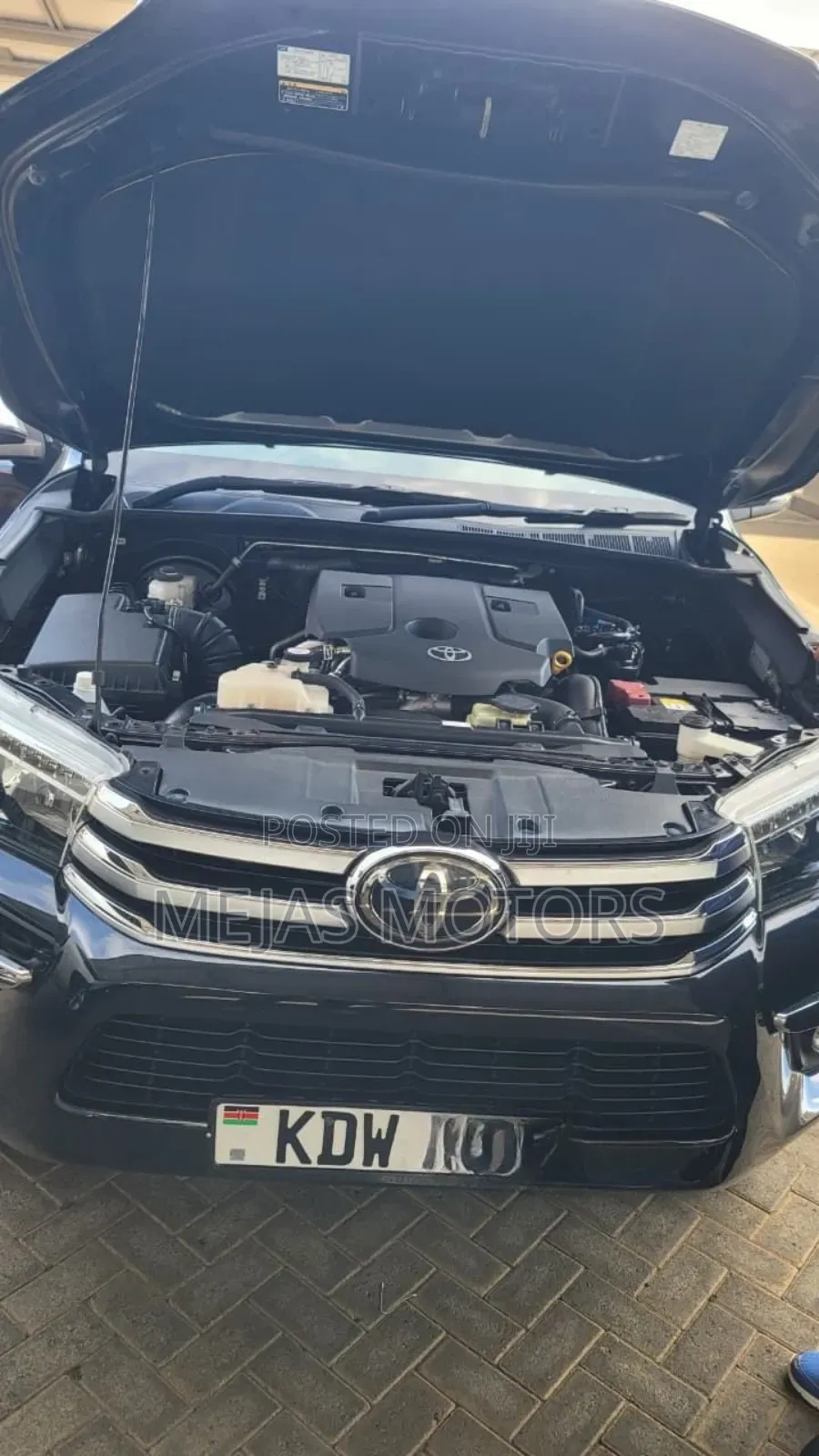 Toyota Hilux 2019 Black