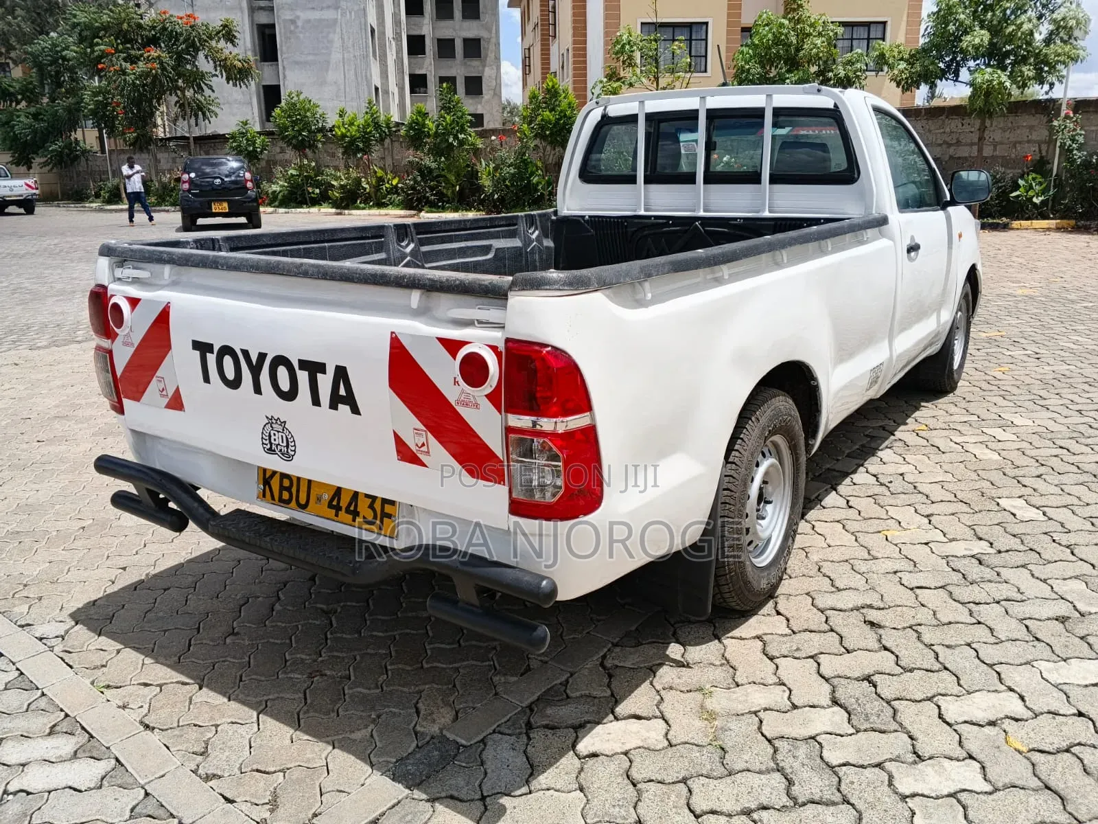 Toyota Hilux 2.5 D-4D SRX 2012 White