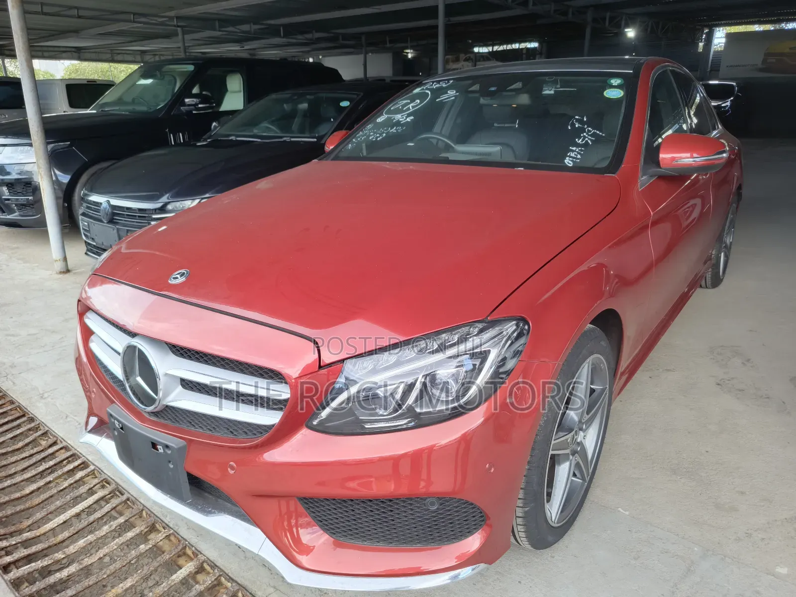Mercedes-Benz C200 2018 Red