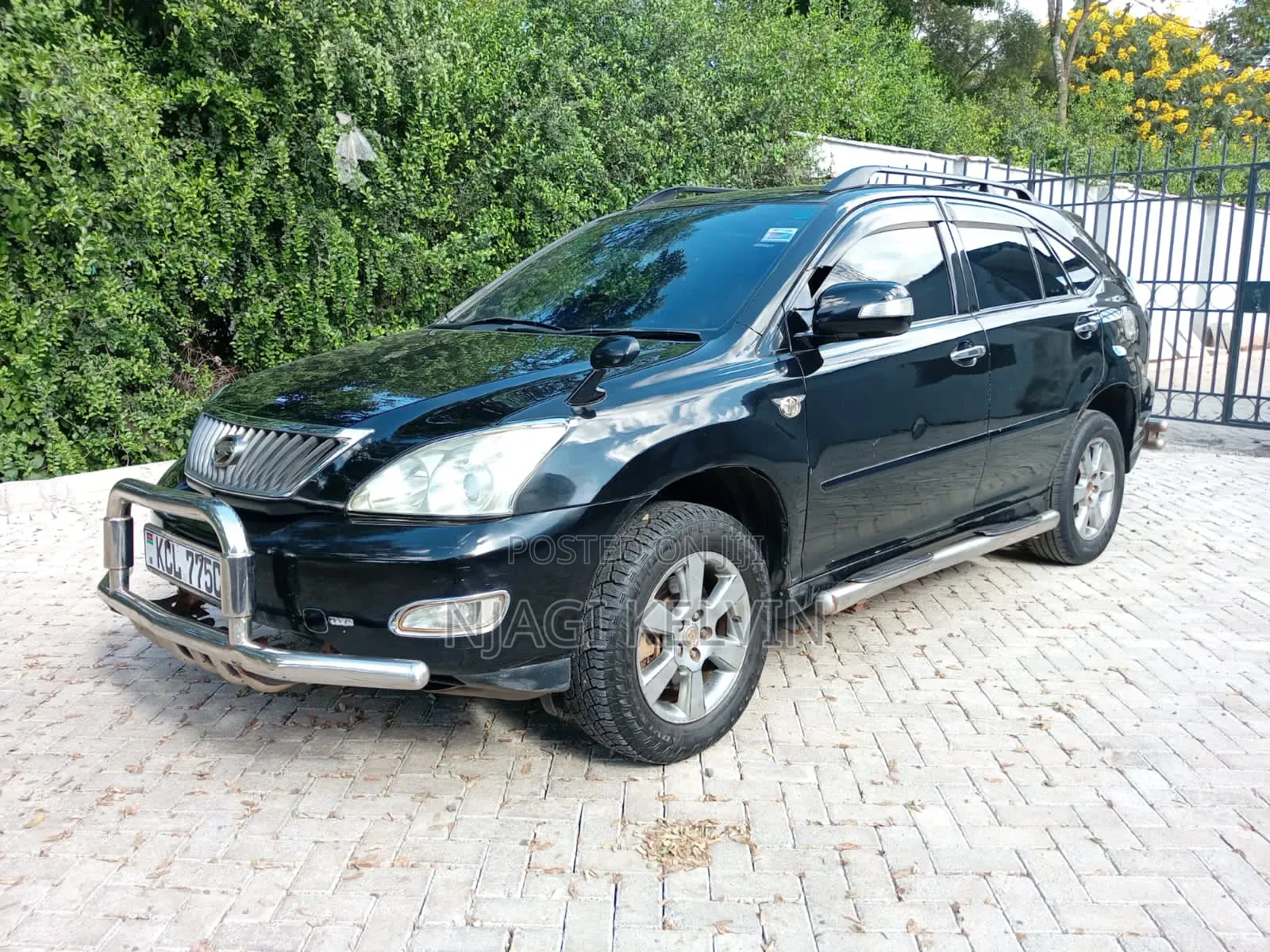 Toyota Harrier 2.4 2009 Black