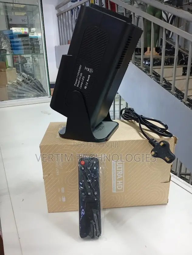 Heavy Duty Hy320 Wifi Android Projector With Inbuilt Speaker