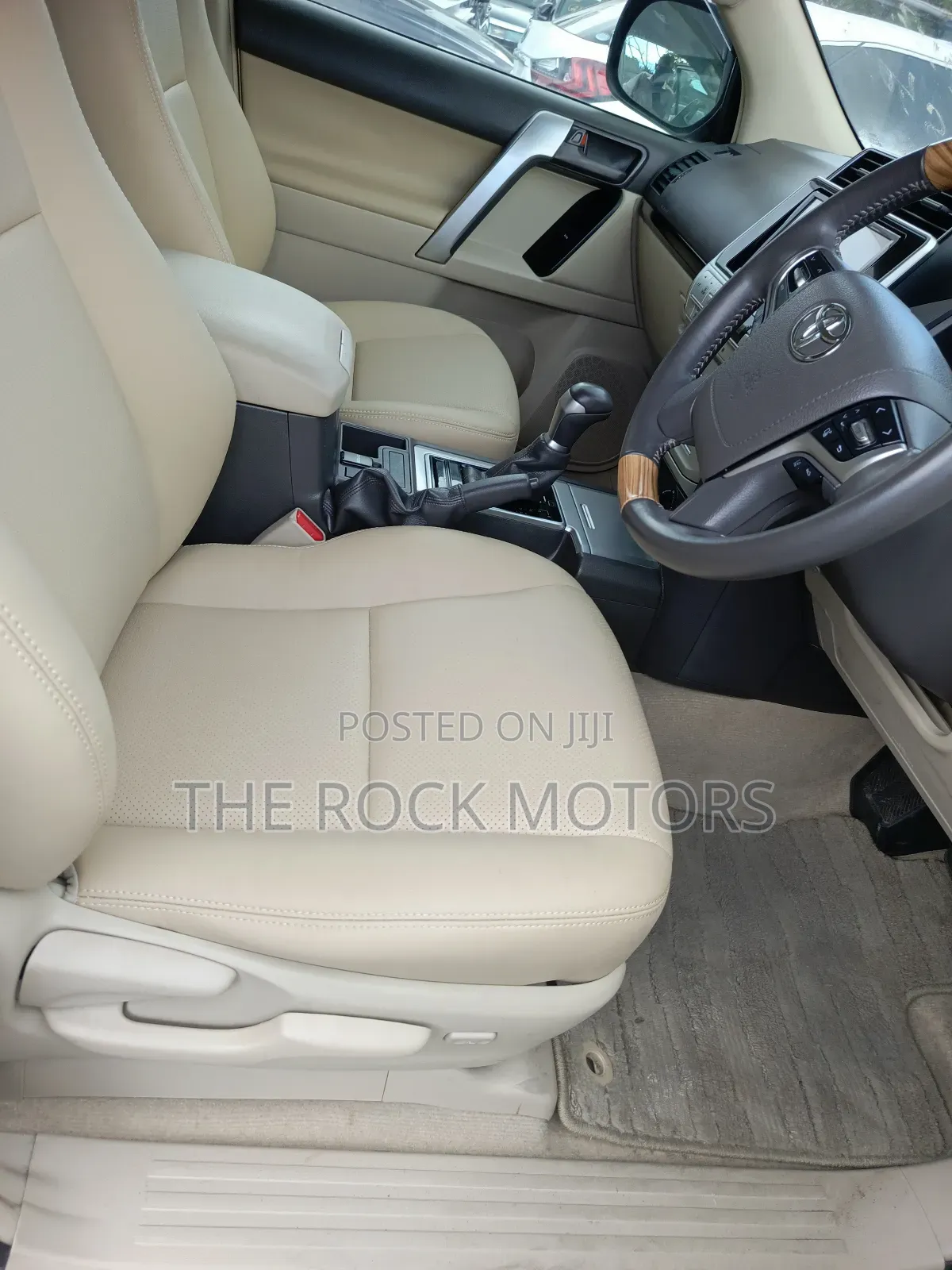 Toyota Land Cruiser Prado 2018 Brown