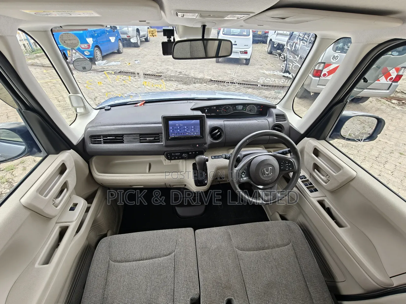 Honda N-Box 660 FWD 2018 Silver