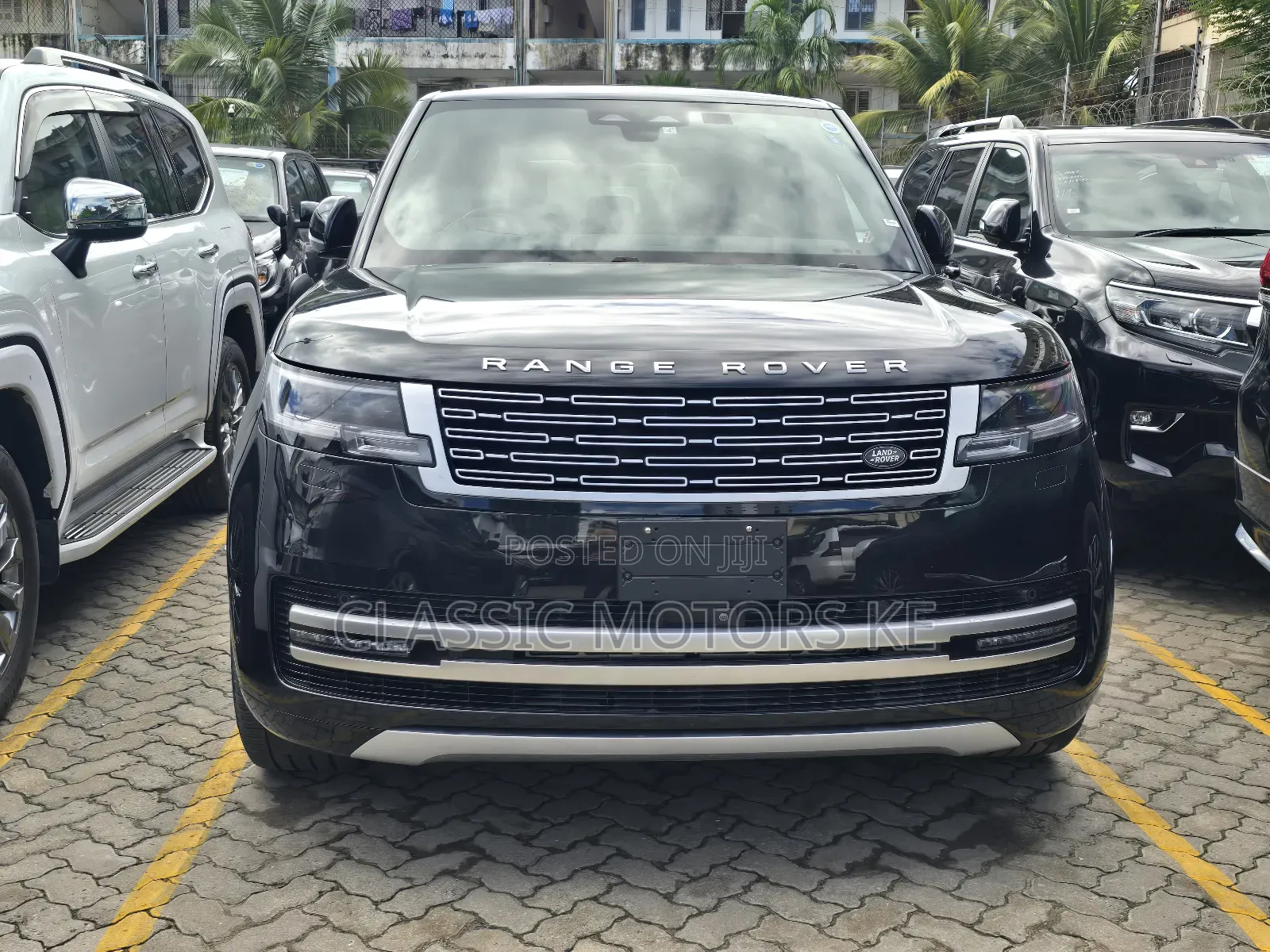 Land Rover Range Rover Vogue 2023 Black