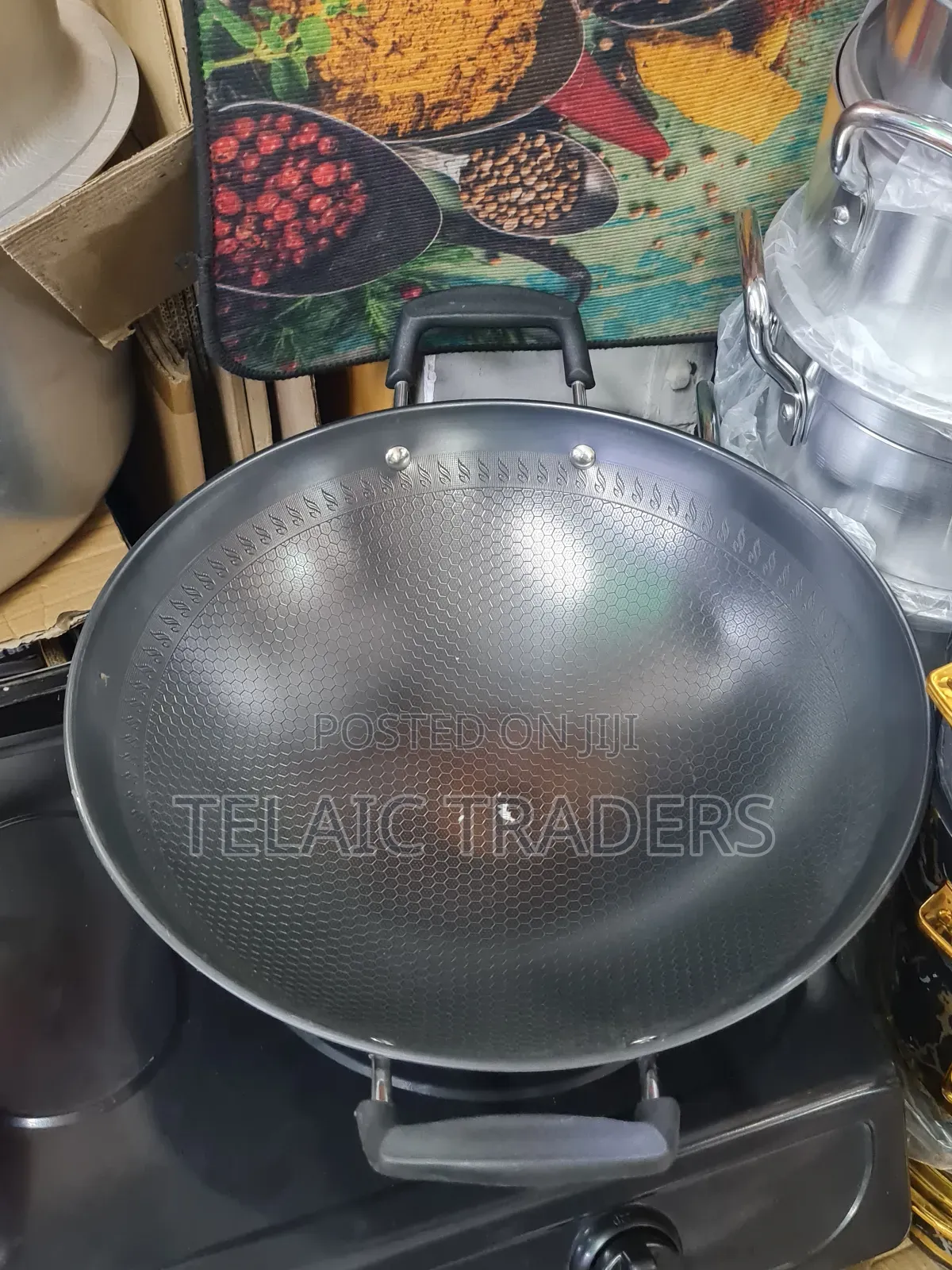 Work Pan With Two Handles