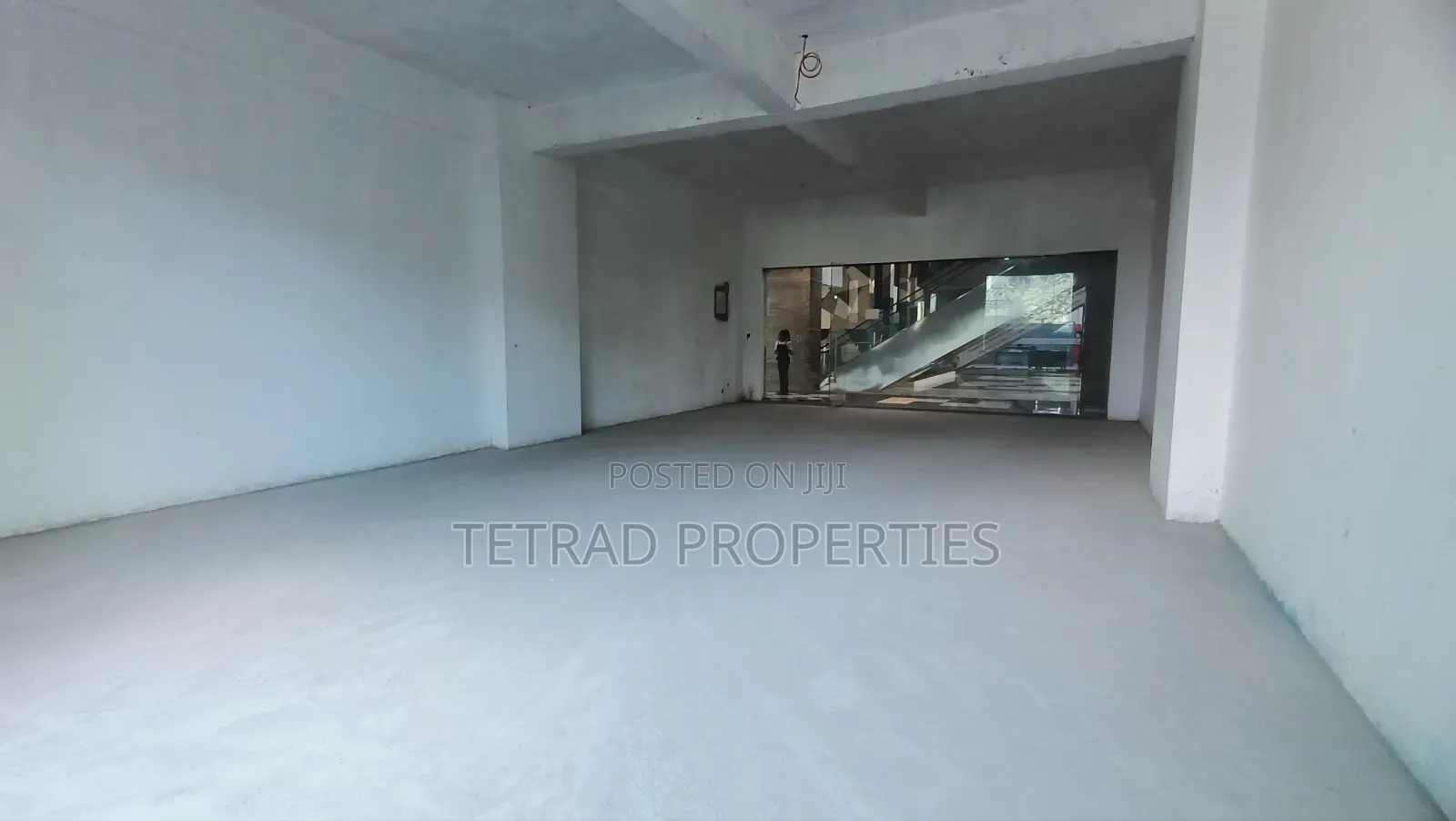 1950 Sqft Showroom/Shop (High Sealing) In Westlands Near Sarit Centre
