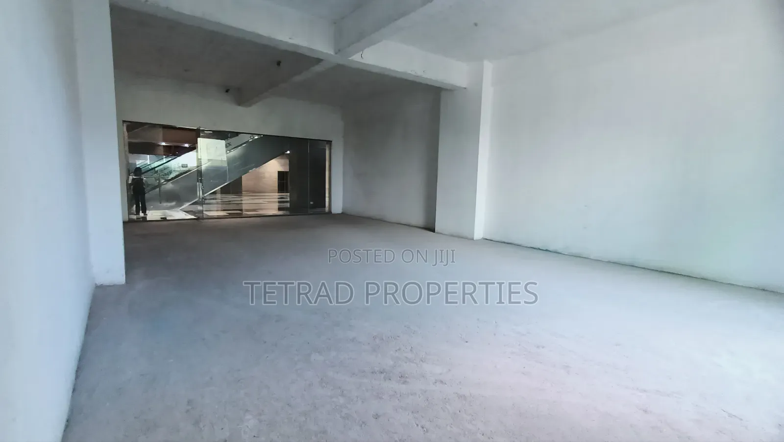 1950 Sqft Showroom/Shop (High Sealing) In Westlands Near Sarit Centre
