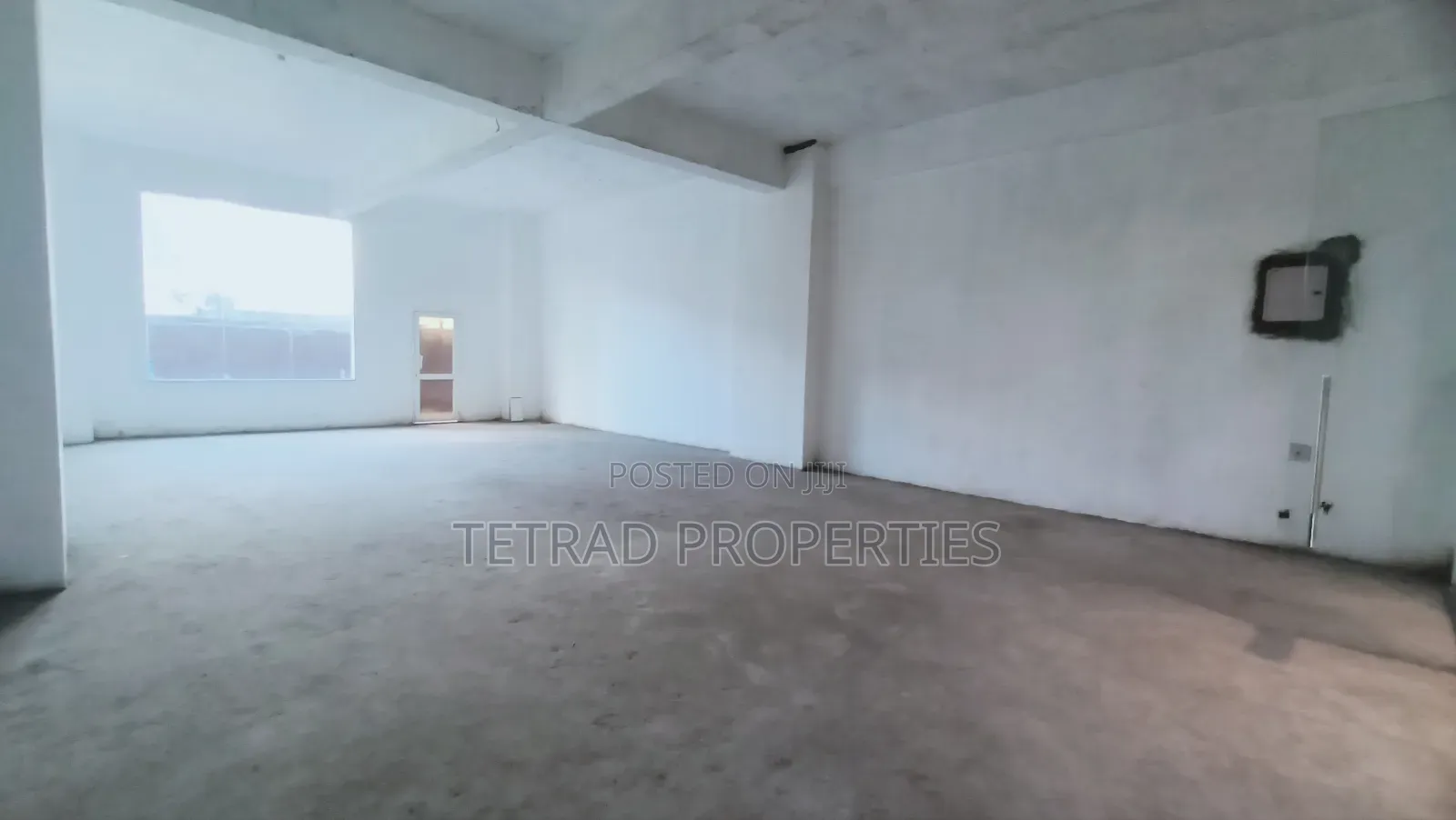 1950 Sqft Showroom/Shop (High Sealing) In Westlands Near Sarit Centre
