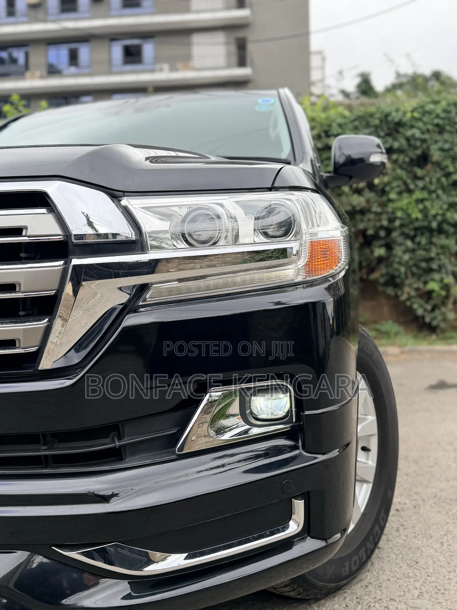 Toyota Land Cruiser 4.6 V8 AX G Selection 2018 Black