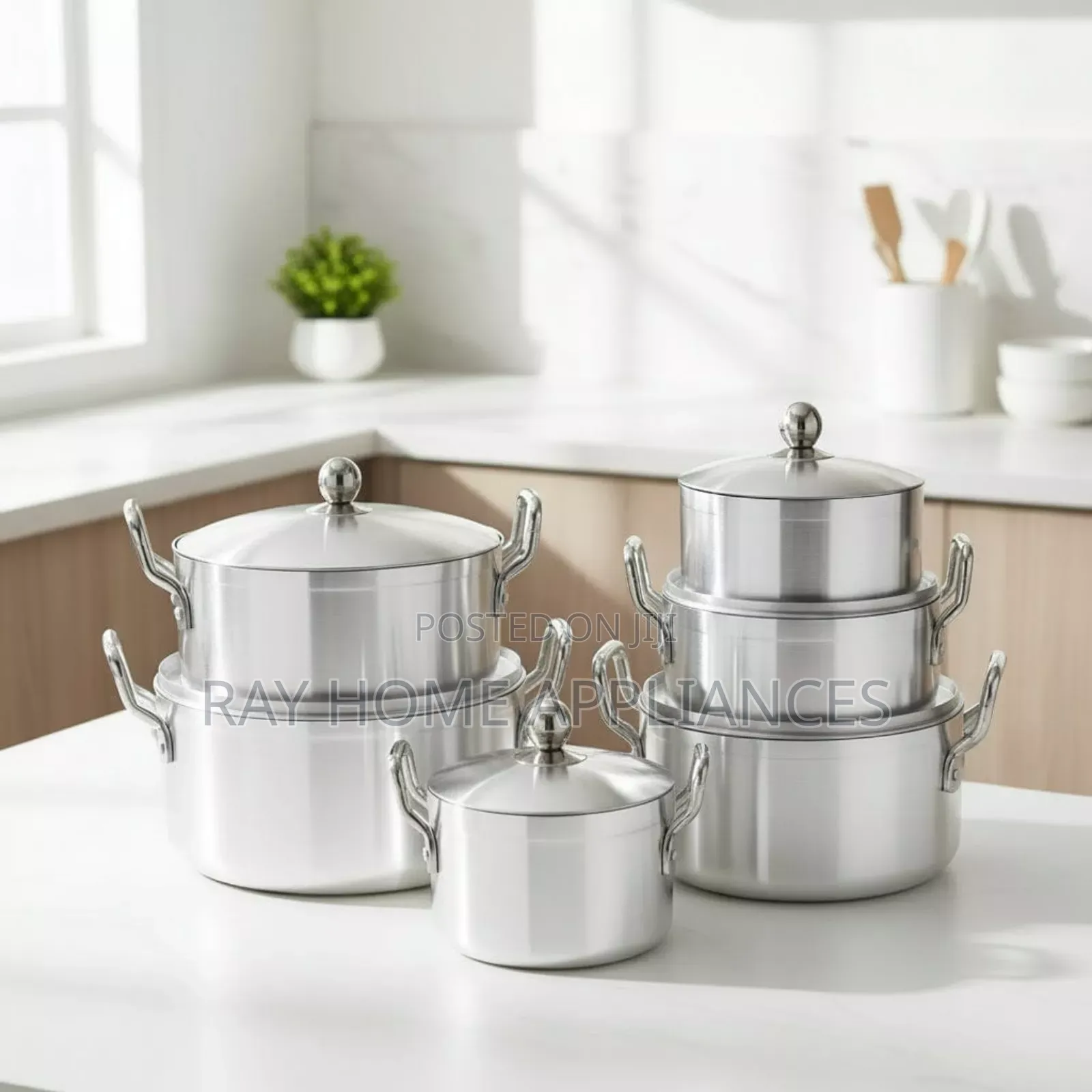 14 Pieces Tornado Aluminium Cookware Set 
 Colour :Silver