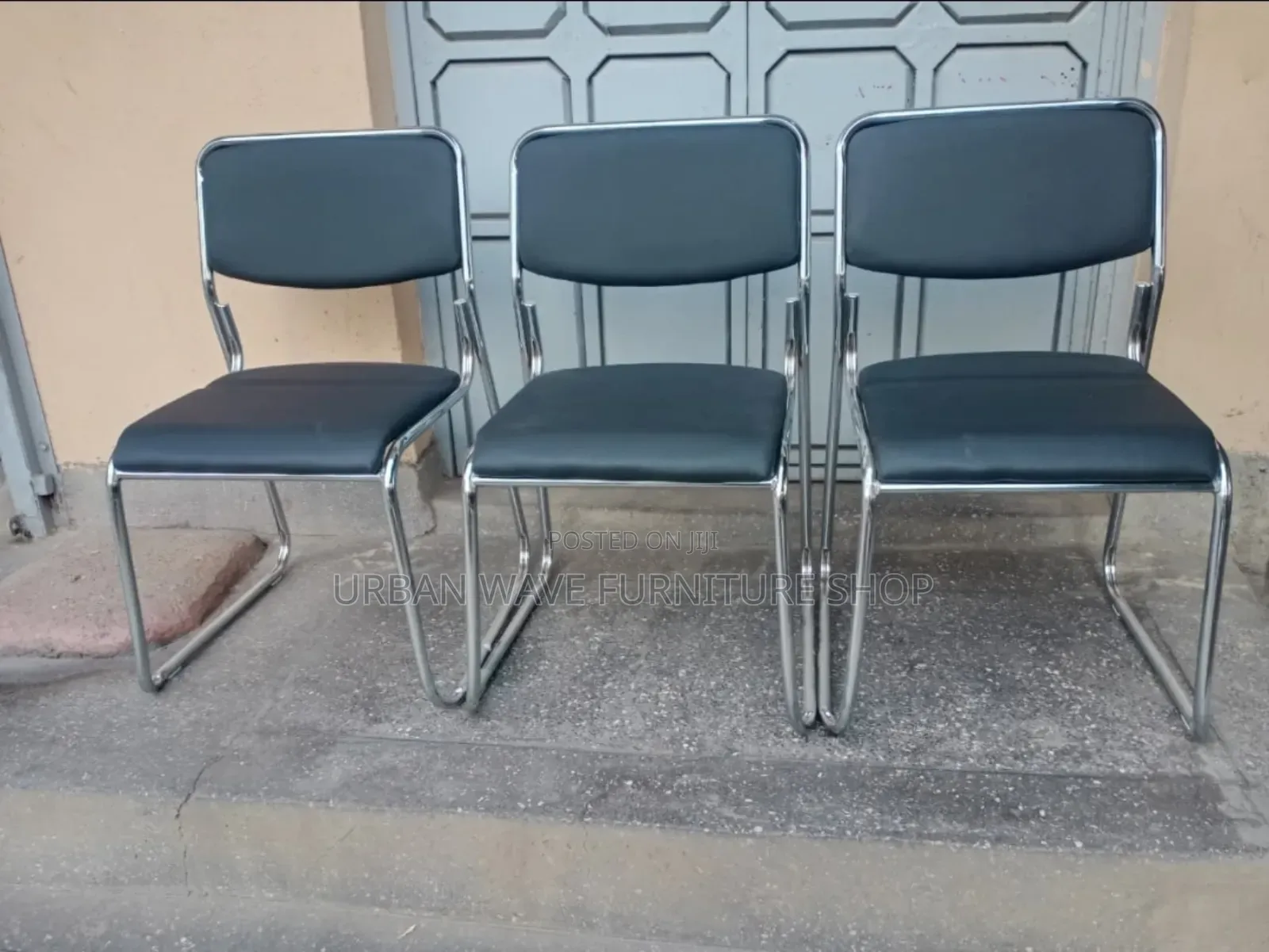 Waiting  Chair 4 Visitors
