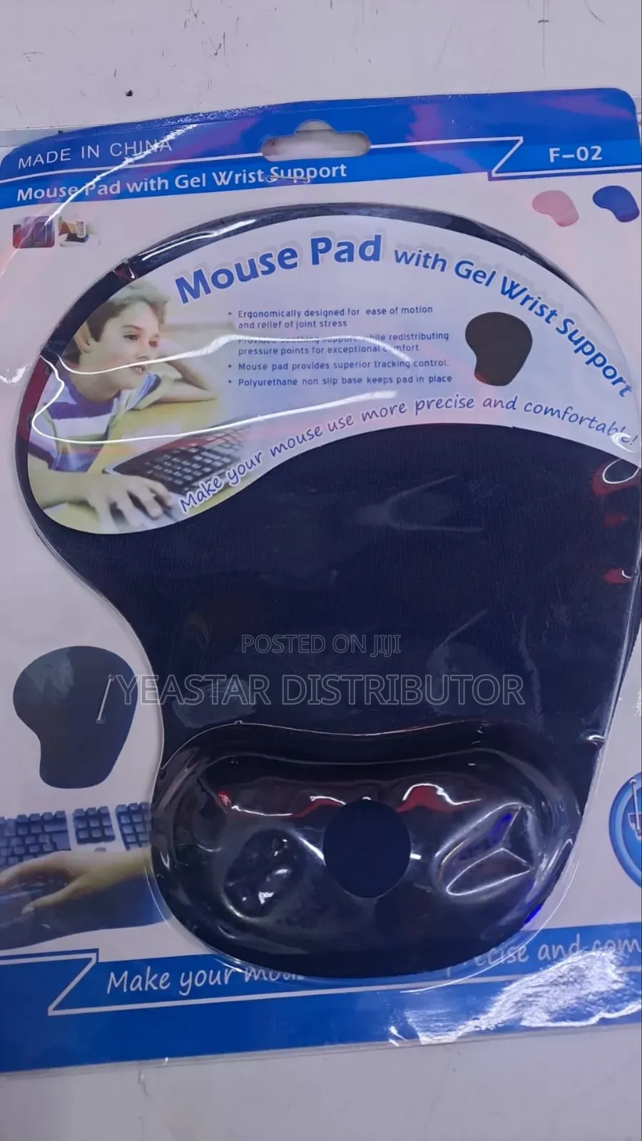 Mouse Pad With Gel Wrist Support