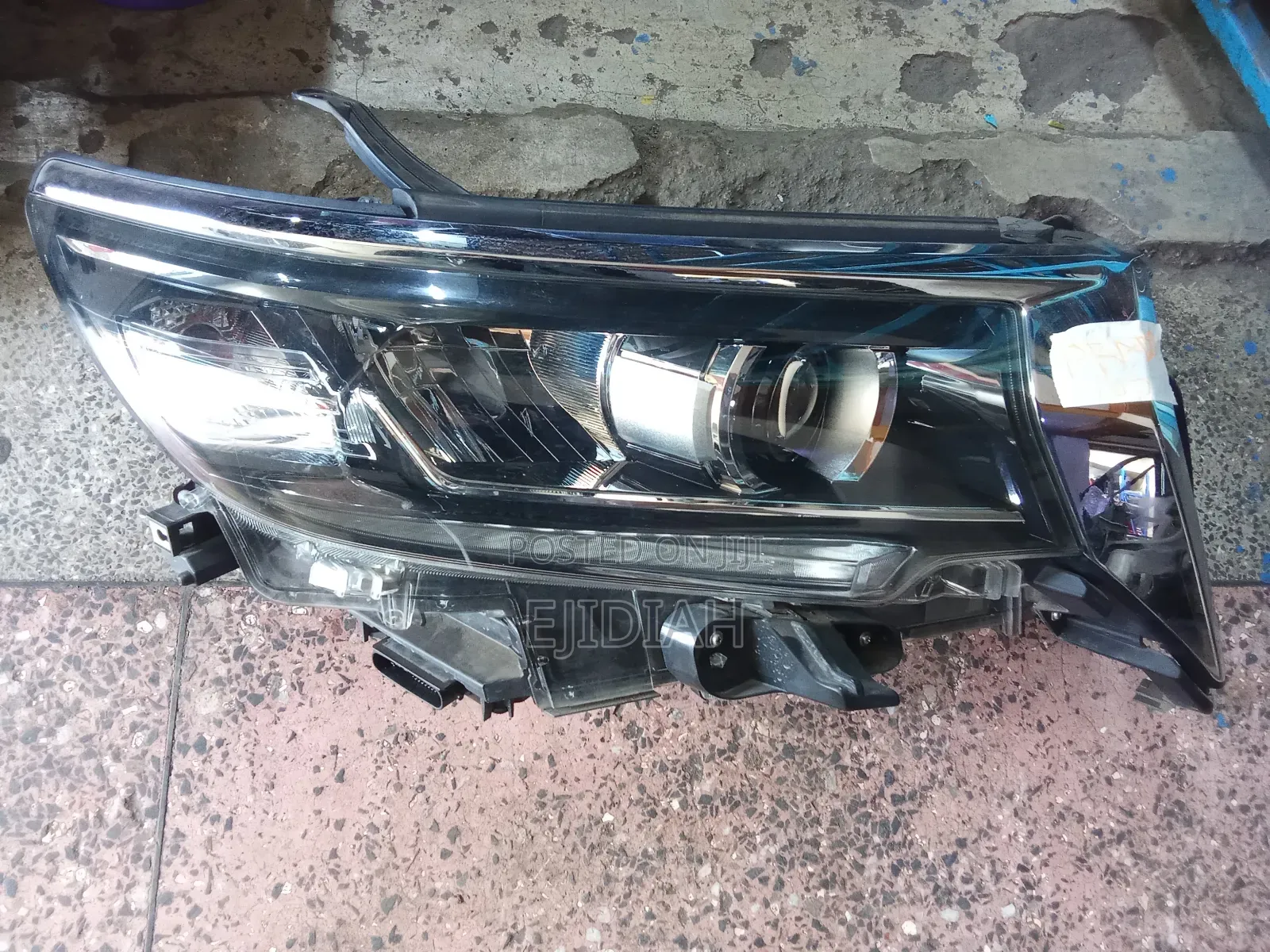 Prado 165 Headlights