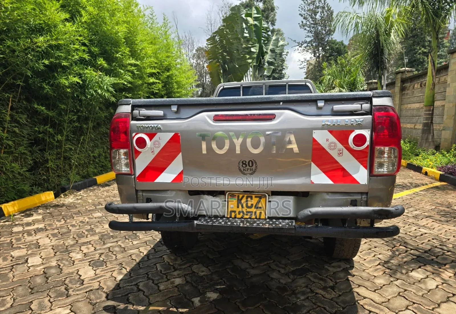 Toyota Hilux 2020 Gray