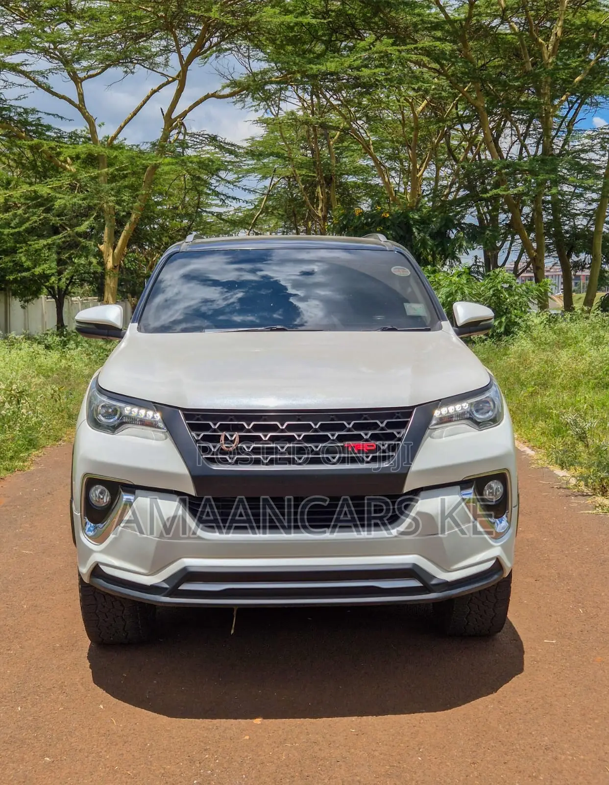 Toyota Fortuner 2.8 D AWD 2018 White