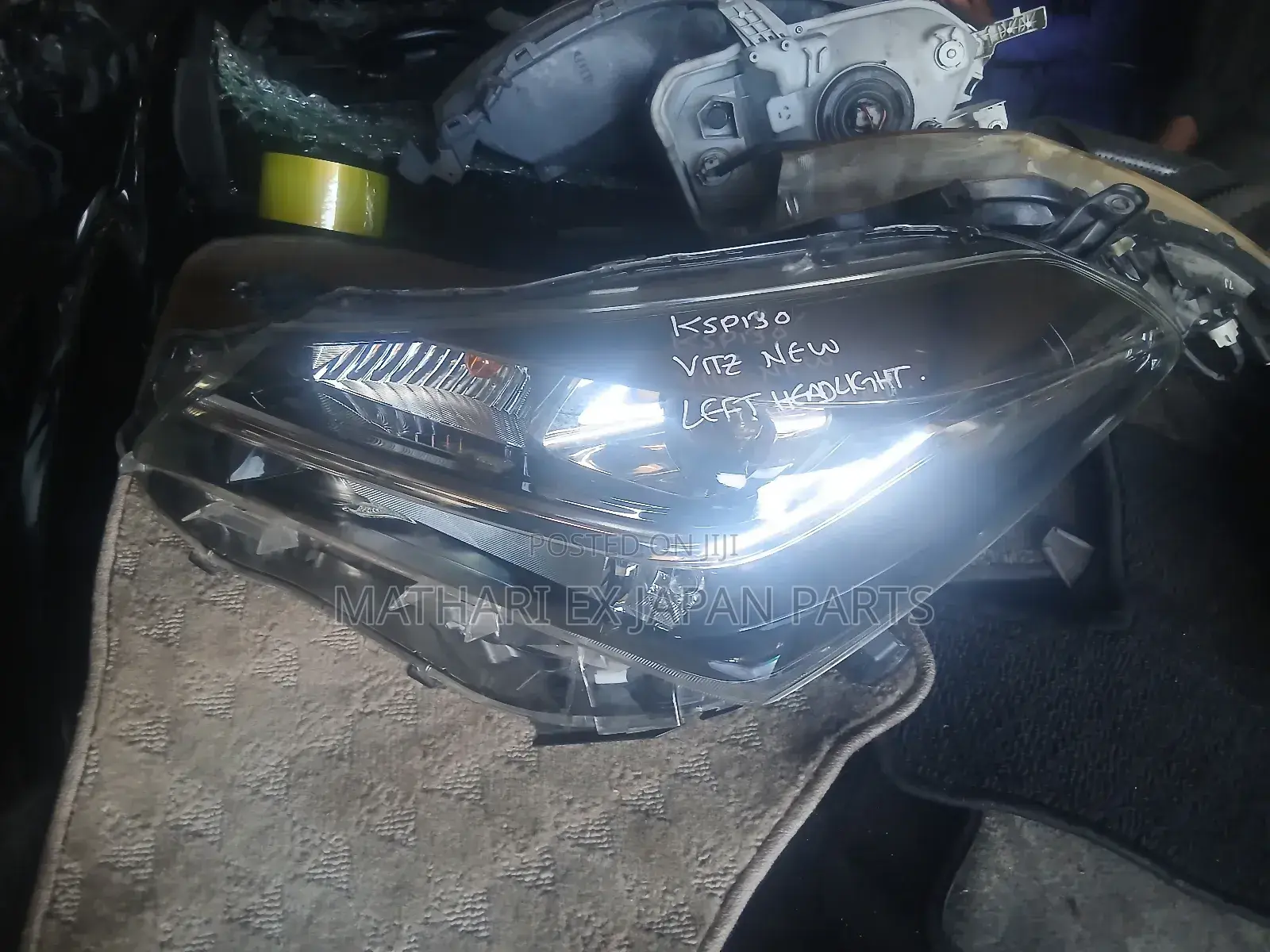 Toyota Vitz Ksp130 Left Headlight 2010–2017 Original Ex-Japan