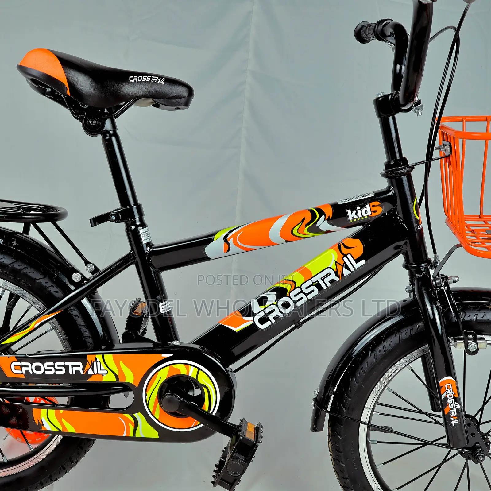 Crosstrail Black Size 16 for Age 4 to 7 Years