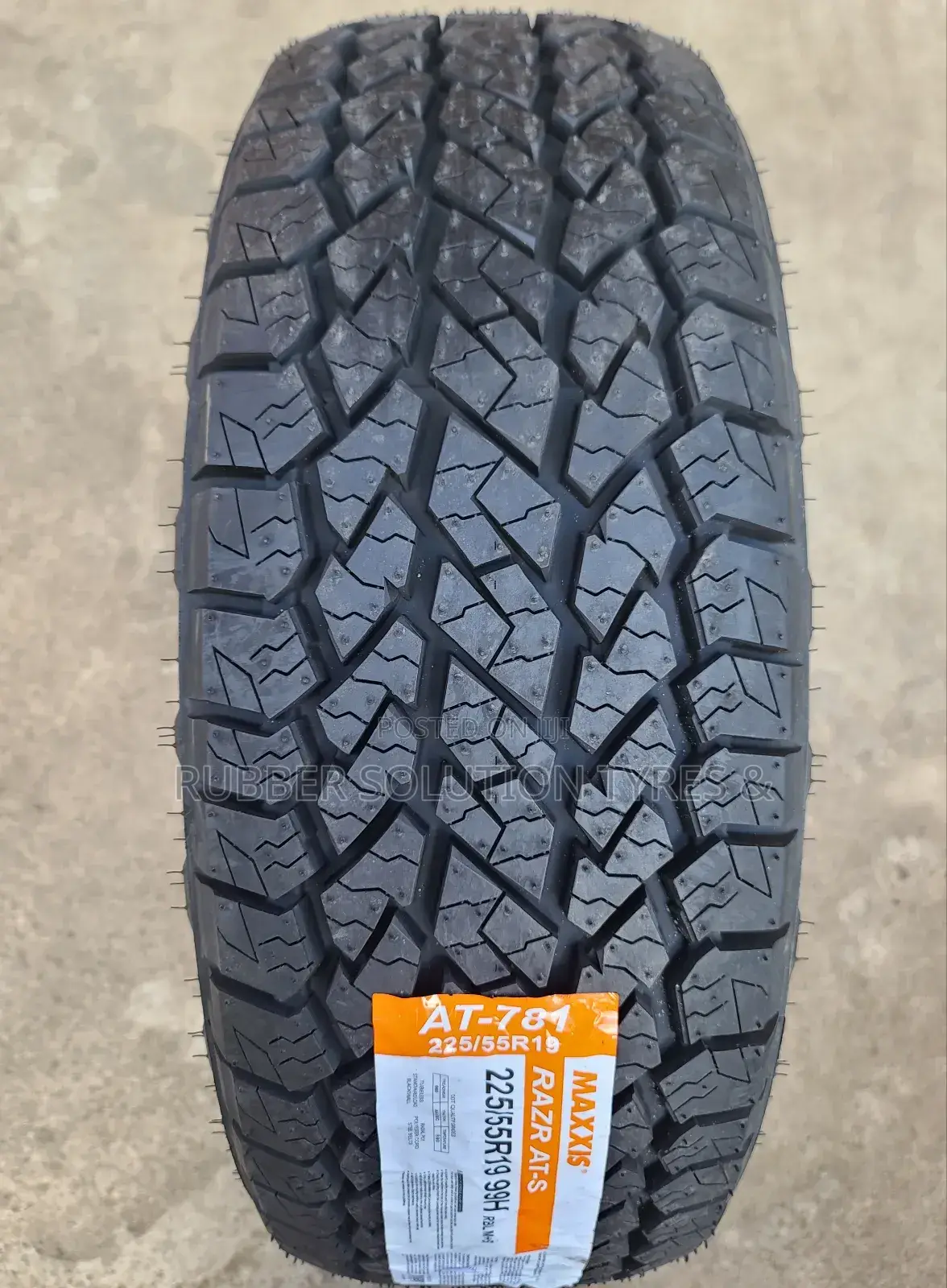 225/55 R19 Maxxis Tyres 99h Razr a/T781 All-Terrain