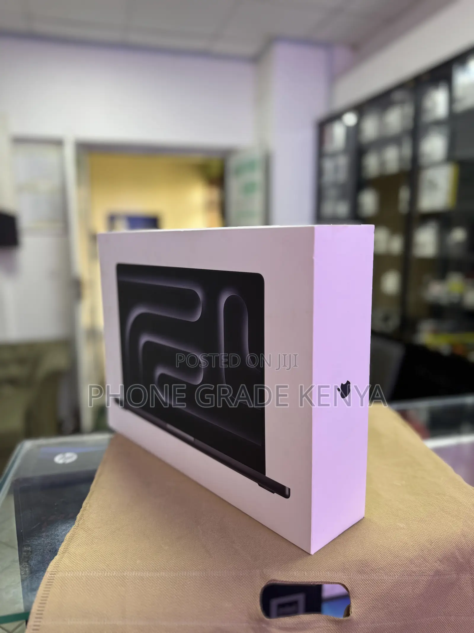 New Laptop Apple MacBook Pro 2026 M5 Pro 24GB Apple M5 Pro SSD 1T