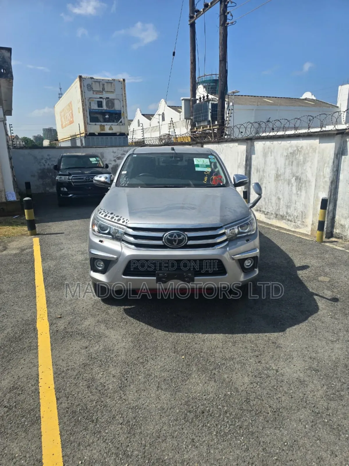 Toyota Hilux Revo Double Cab Deisel 2.4 AWD 2019 Silver