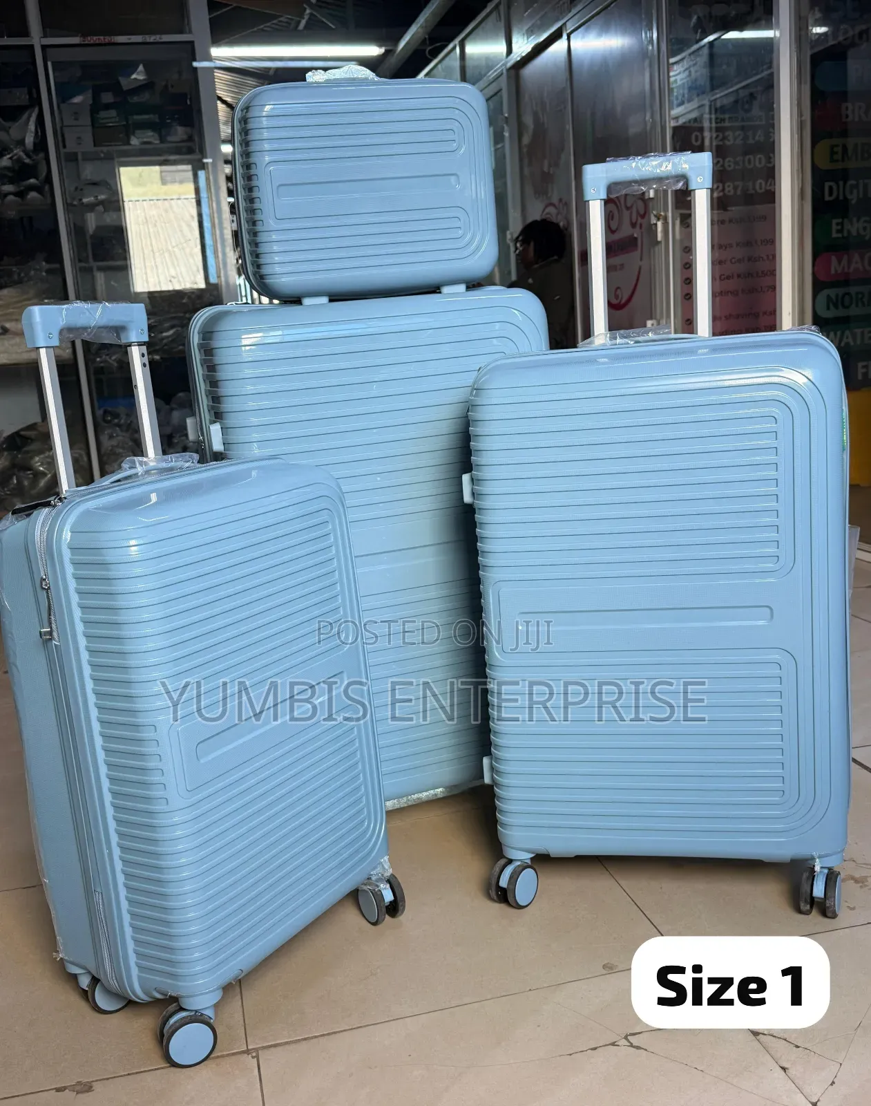 4 in 1 Luxurious Rubber Unbreakable Suitcase Xl Size 1 No 30