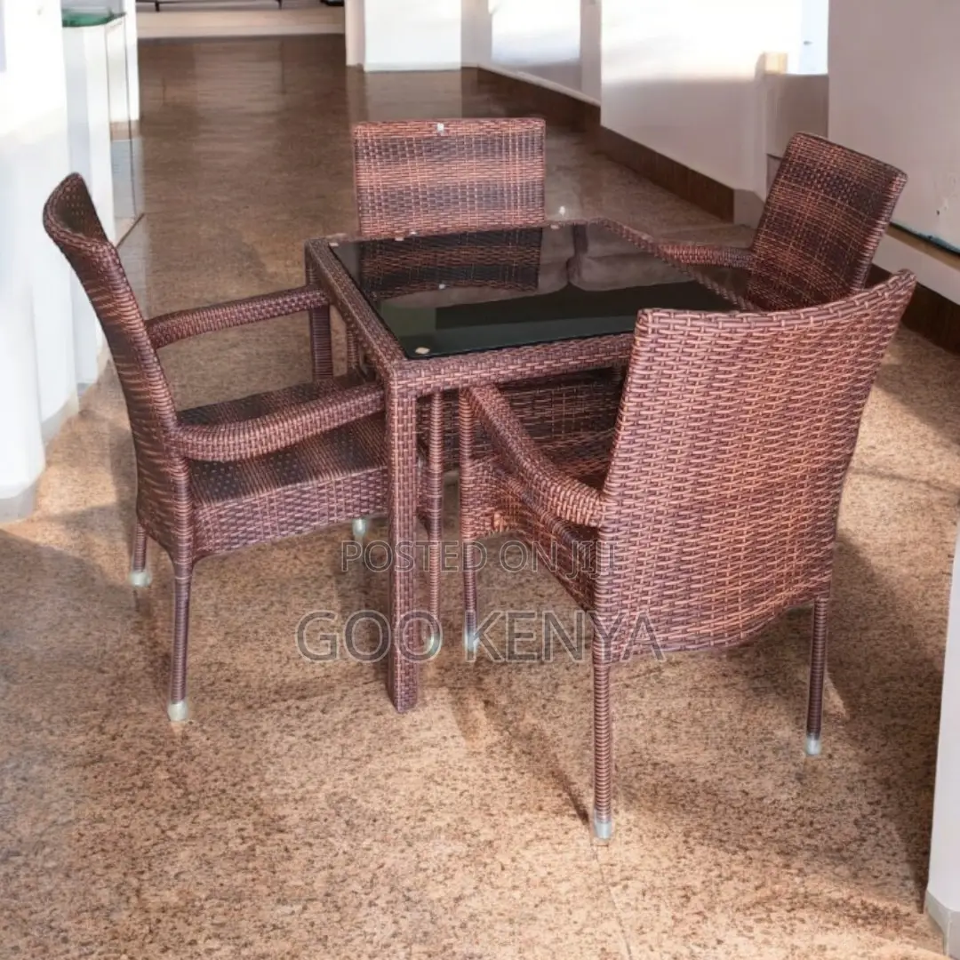 Outdoor Rattan; All-Weather 4 Seater Rattan Outdoor Dining Set