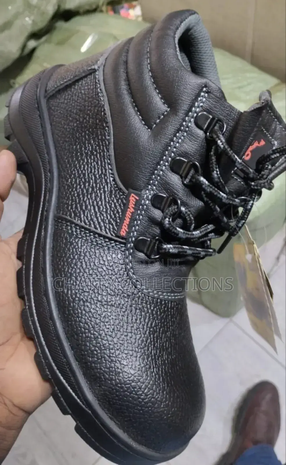 Unisex Black Safety Boots Size 35 to 45