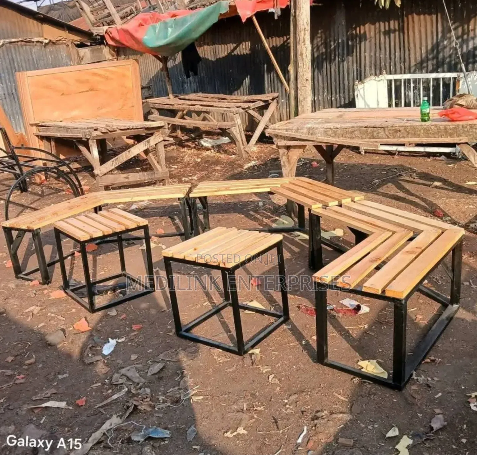 Customized Waiting Bay Site Made Bench