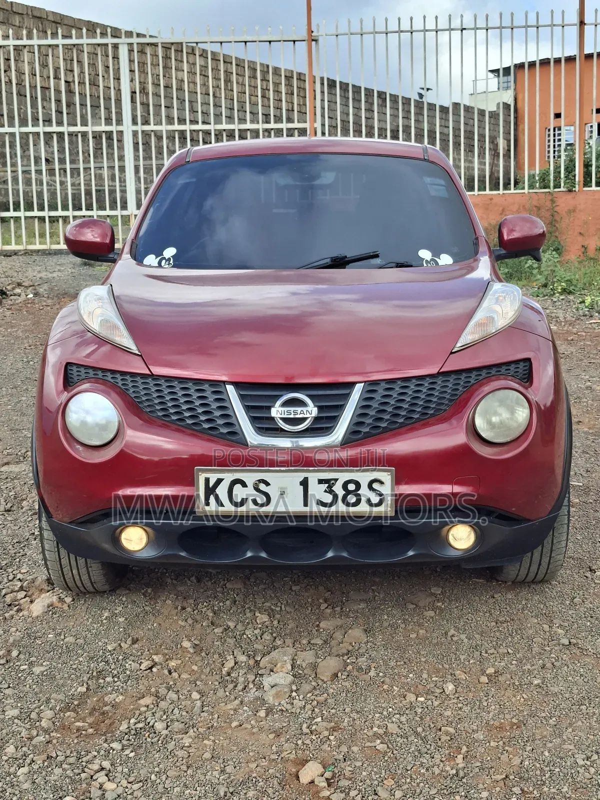 Nissan Juke S 2011 Red
