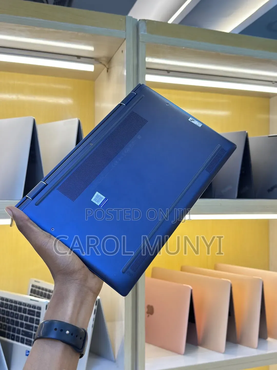New Laptop HP Elite Dragonfly G3 16GB Intel Core i5 SSD 256GB