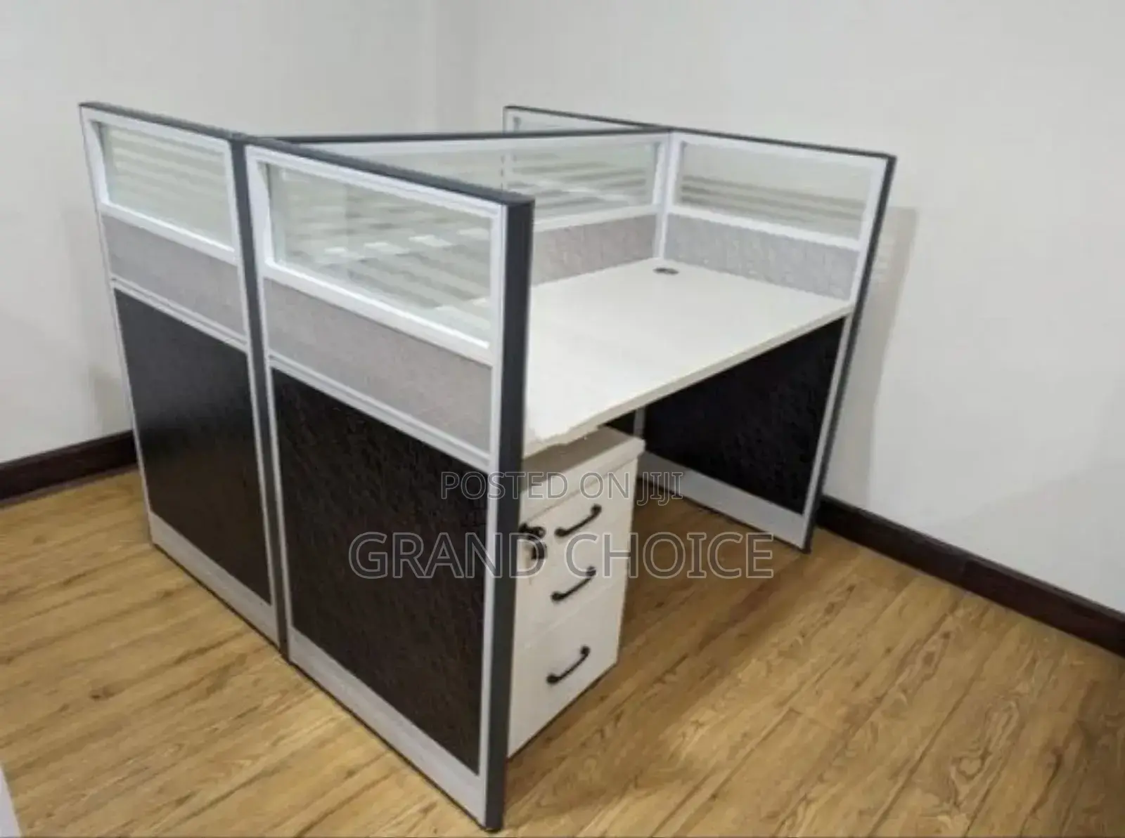 Modern 2 Way Workstation