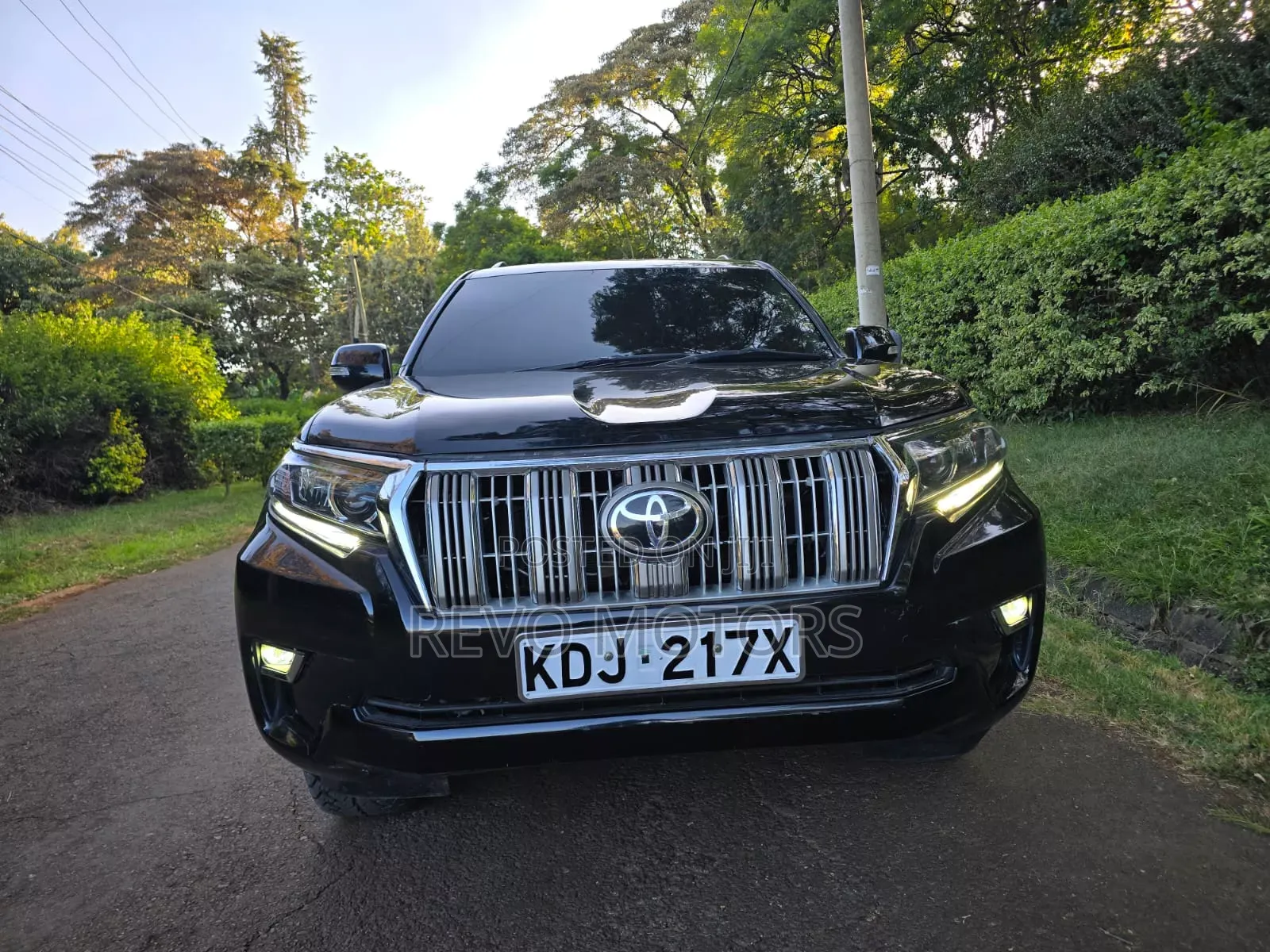 Toyota Land Cruiser Prado 2.8 D-4D 2016 Gray
