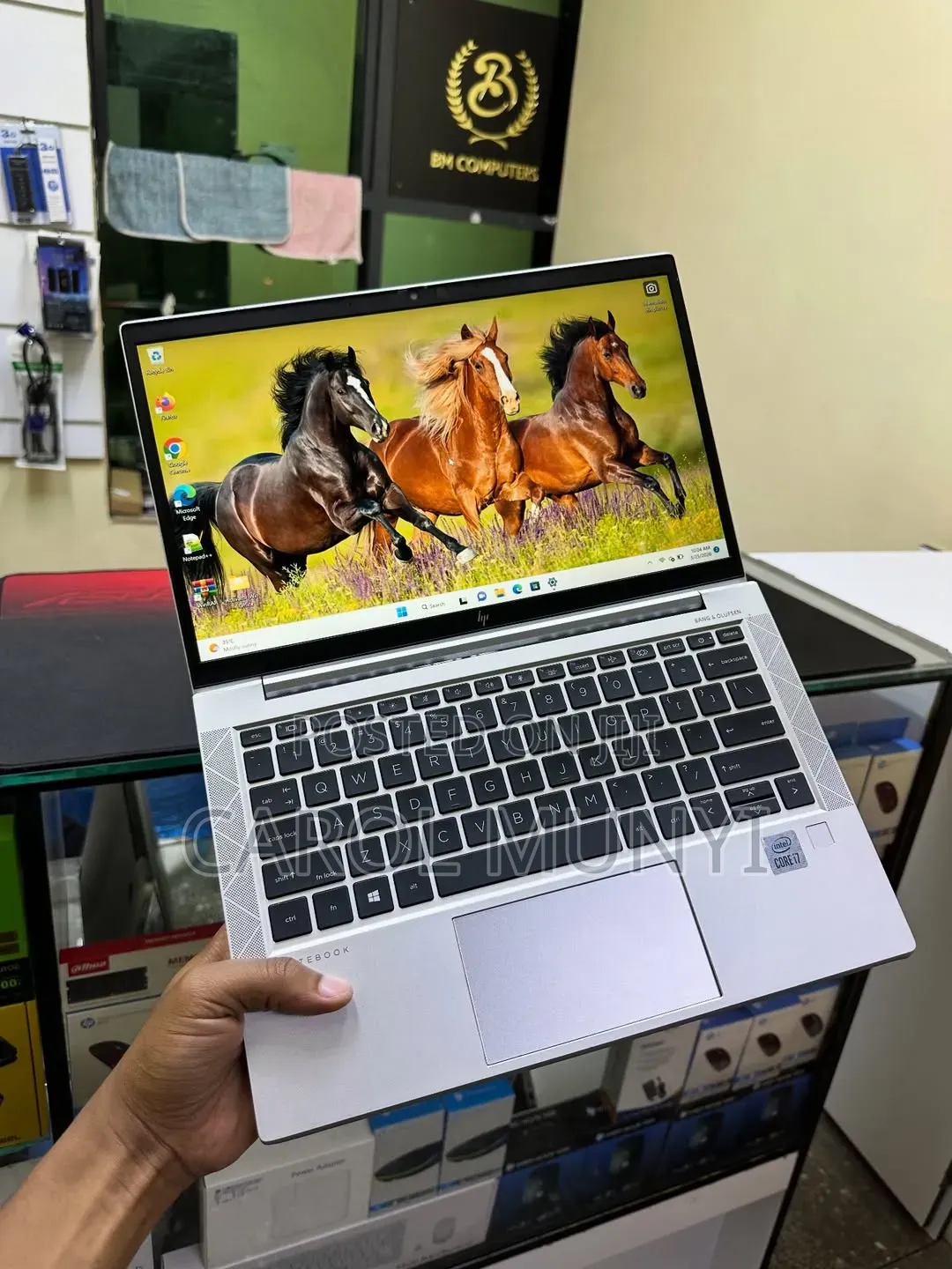 New Laptop HP EliteBook 840 G7 16GB Intel Core i7 SSD 256GB