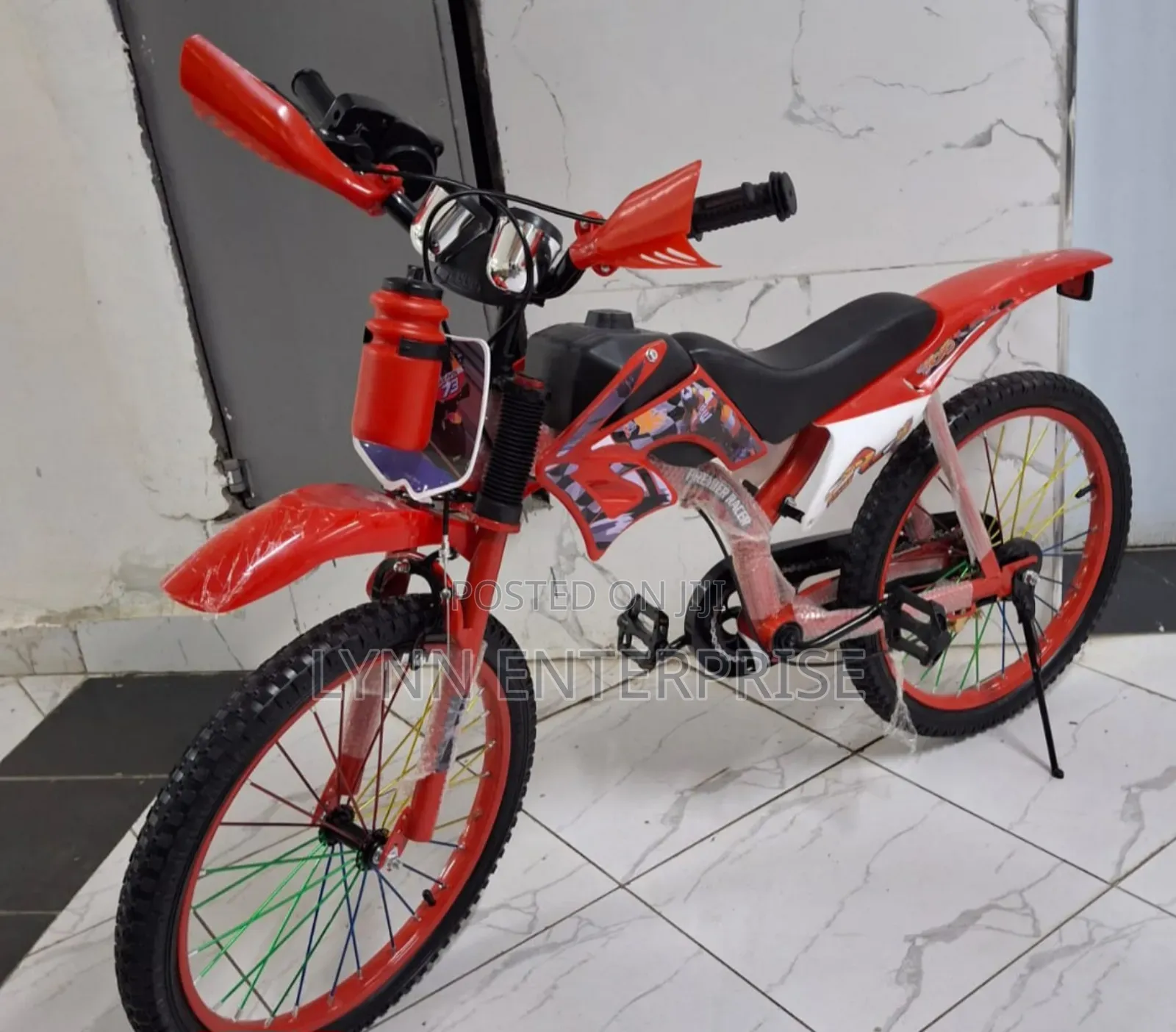 *Racer Bicycle* Size 16