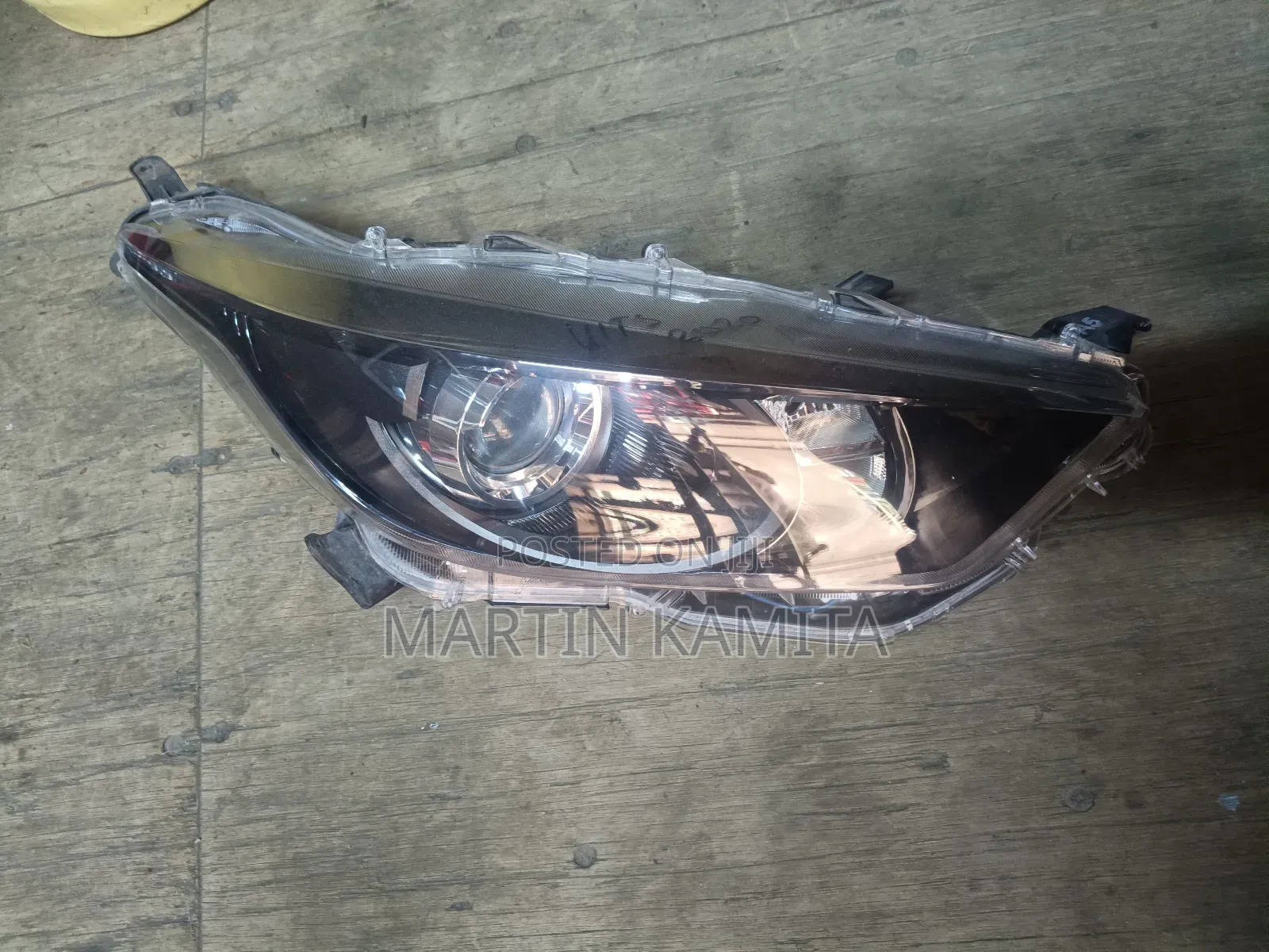 Headlight Toyota Yaris 2021 Model